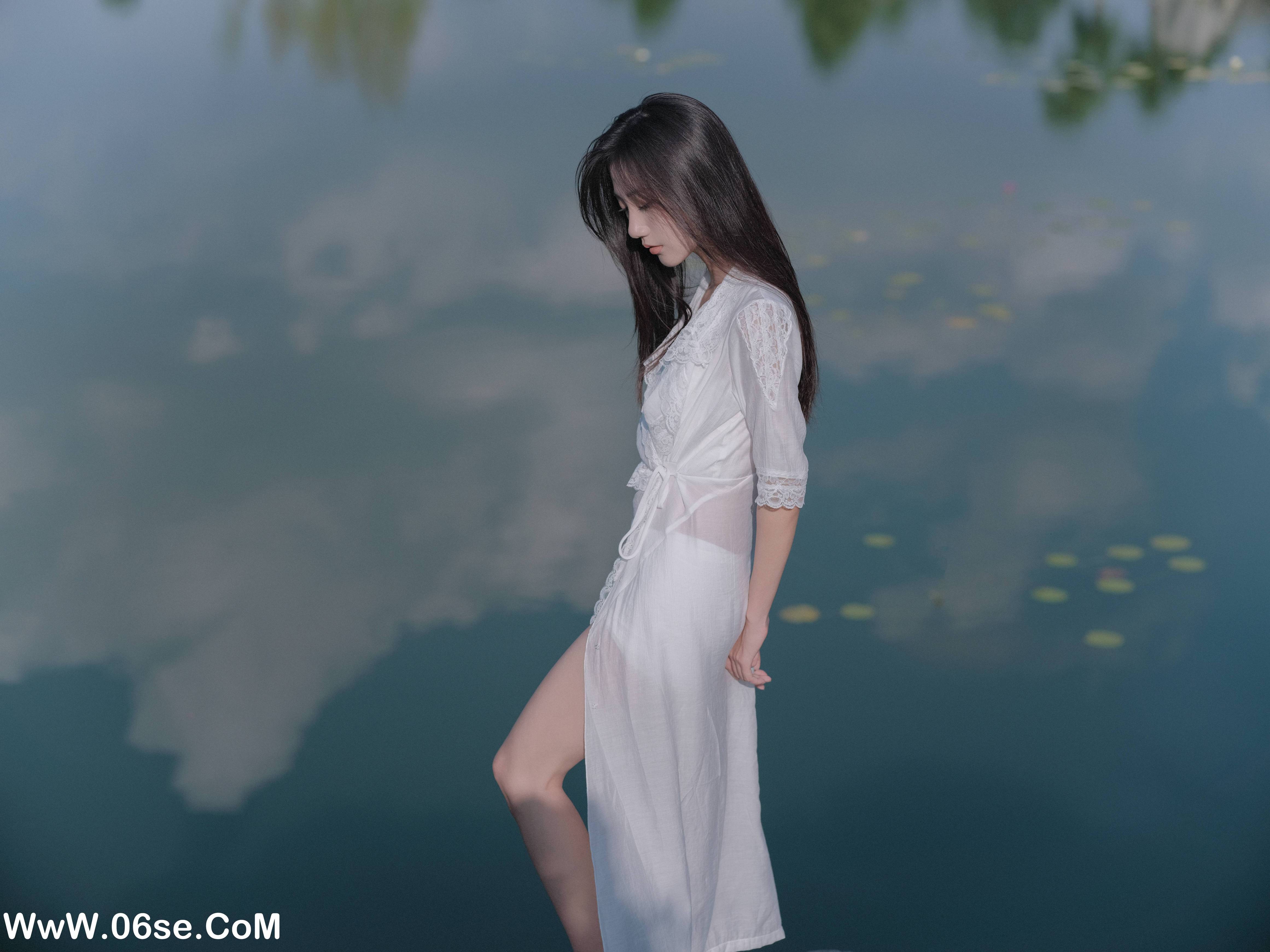图片[21]-[YITUYU艺图语]2022.11.17 秋风 阿万[45+1P／408MB]-六色网