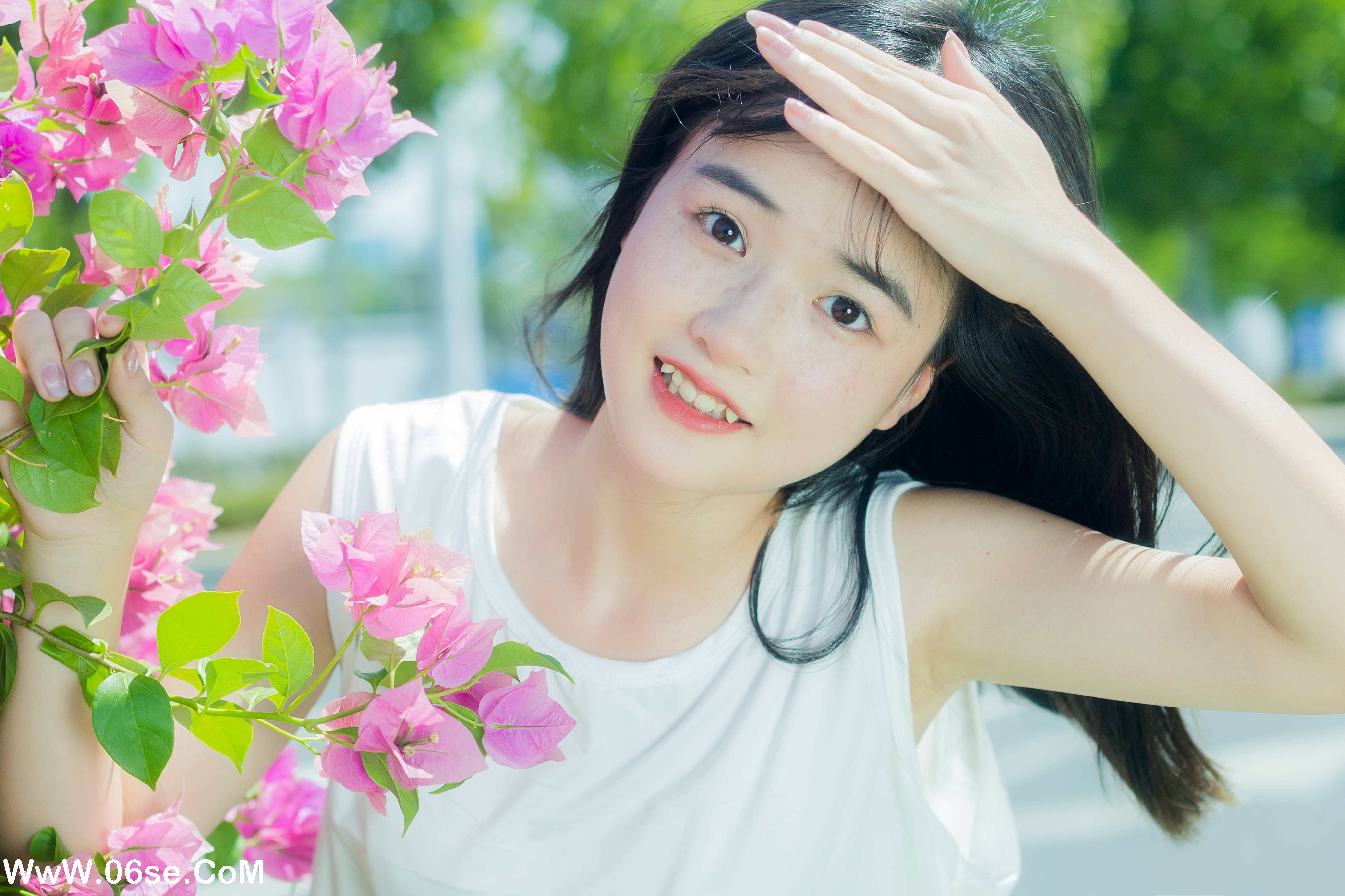 图片[23]-[YITUYU艺图语]2022.09.30 街心三角梅 小怡妹妹cute[33+1P／362MB]-六色网