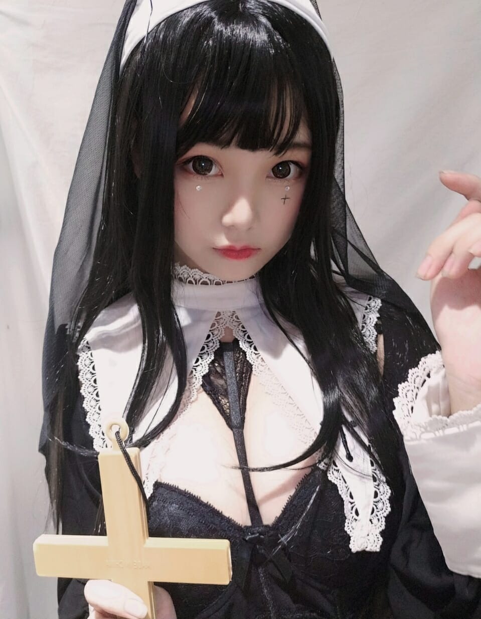 蜜汁猫裘-修女 [25P] 1
