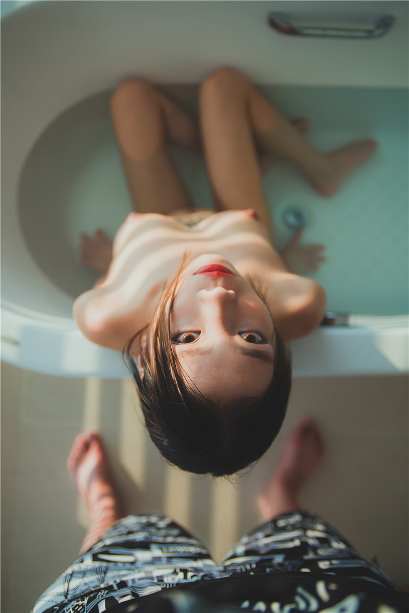 汤上红人水源老师高清私拍 163P 50