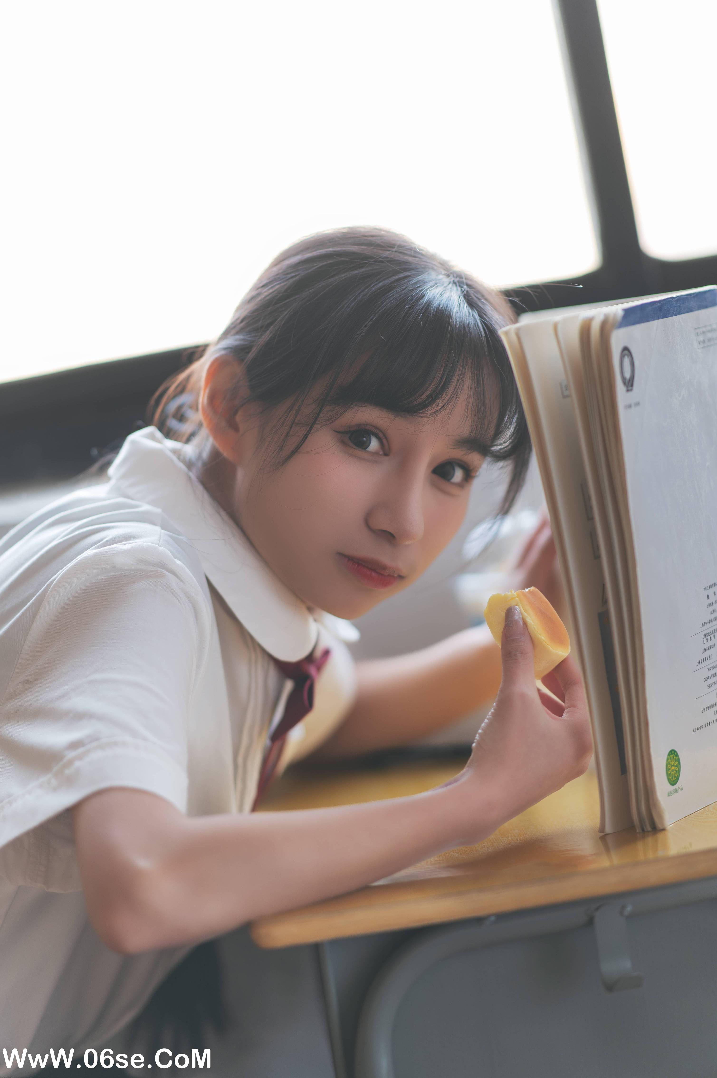图片[12]-[YITUYU艺图语]2022.05.15 放学等我 蛋蛋[32P-267.34 MB]-六色网