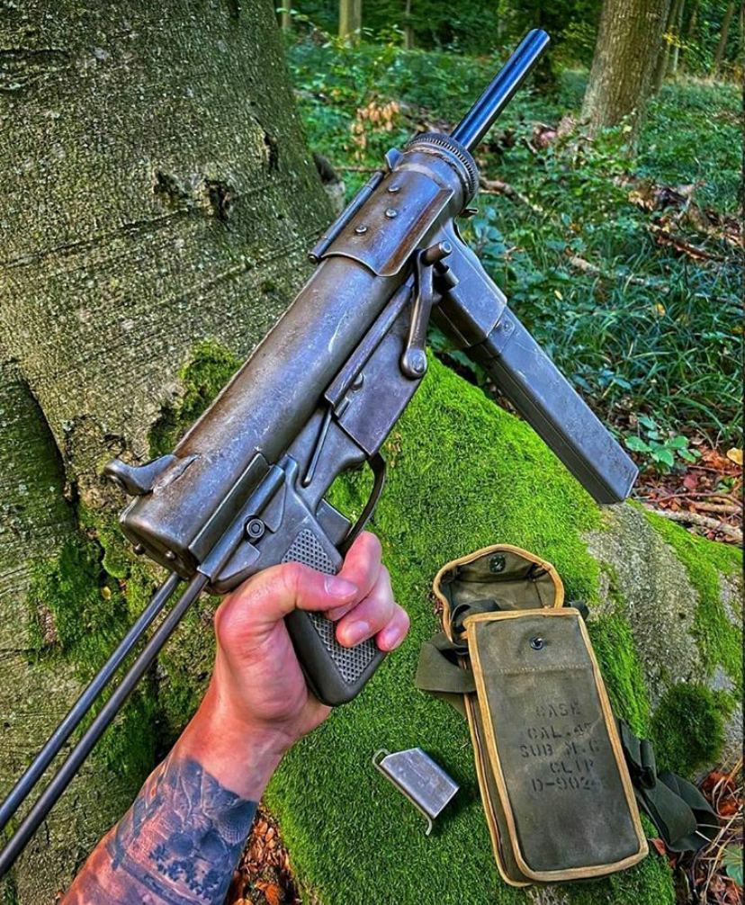 M3 или Grease gun - американский пистолет-пулемёт времён Второй мировой вой...