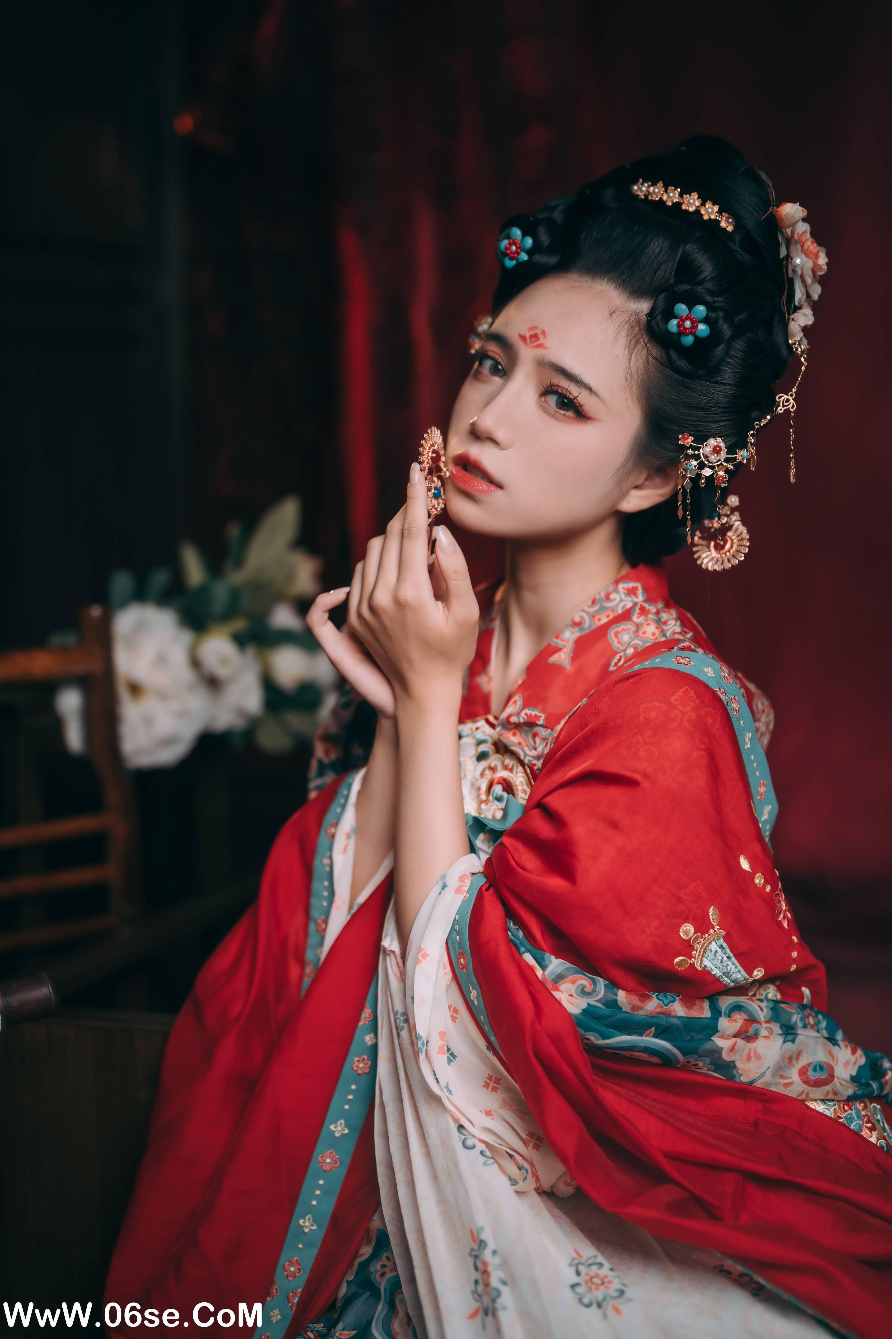 图片[13]-[YITUYU艺图语]2022.09.10 花想容颜 贰加六[22+1P／87.2MB]-六色网