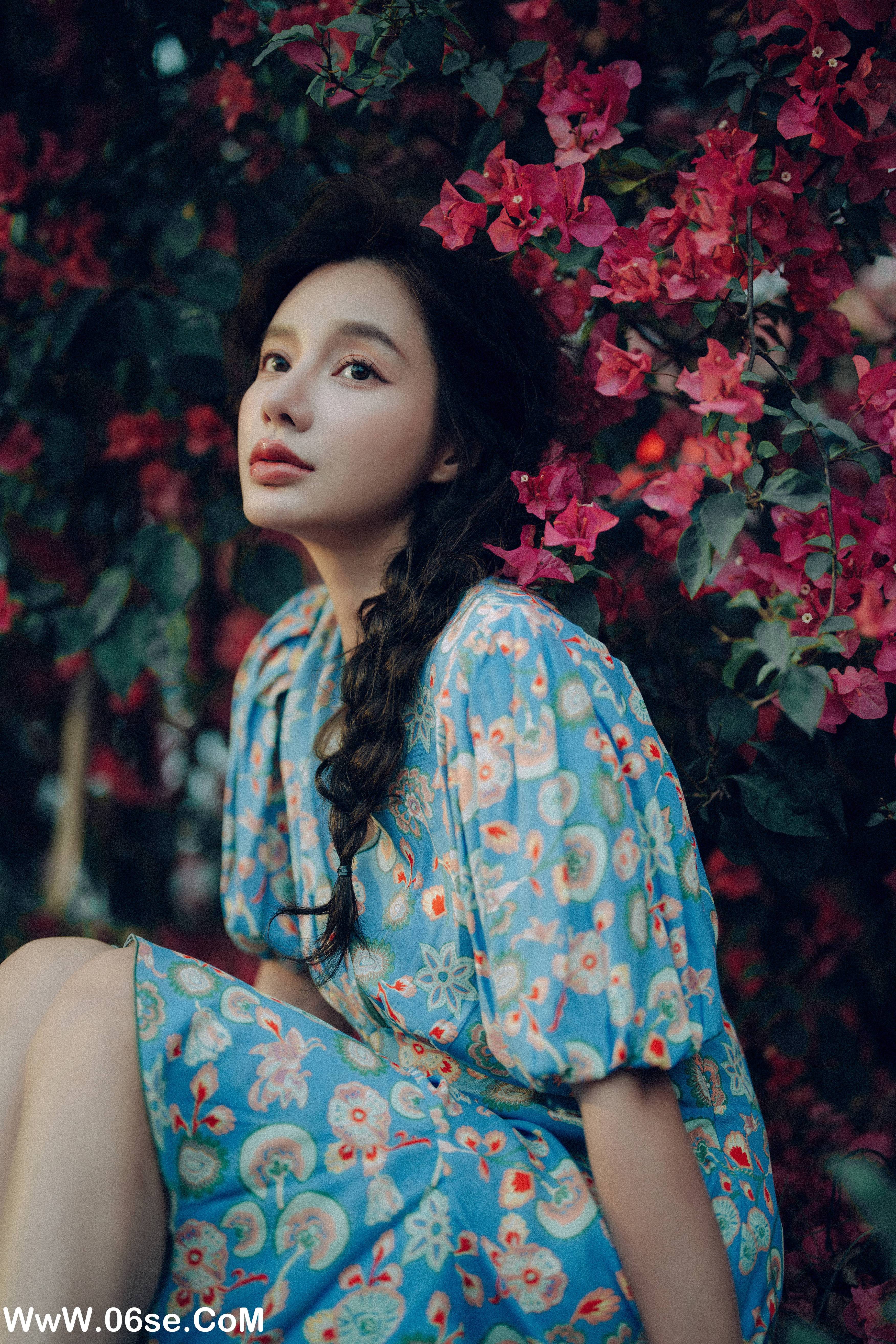 图片[20]-[YITUYU艺图语]2022.06.25 发光的发丝，三角梅瀑布下的女神 姝雯同学[55P-870.8M]-六色网