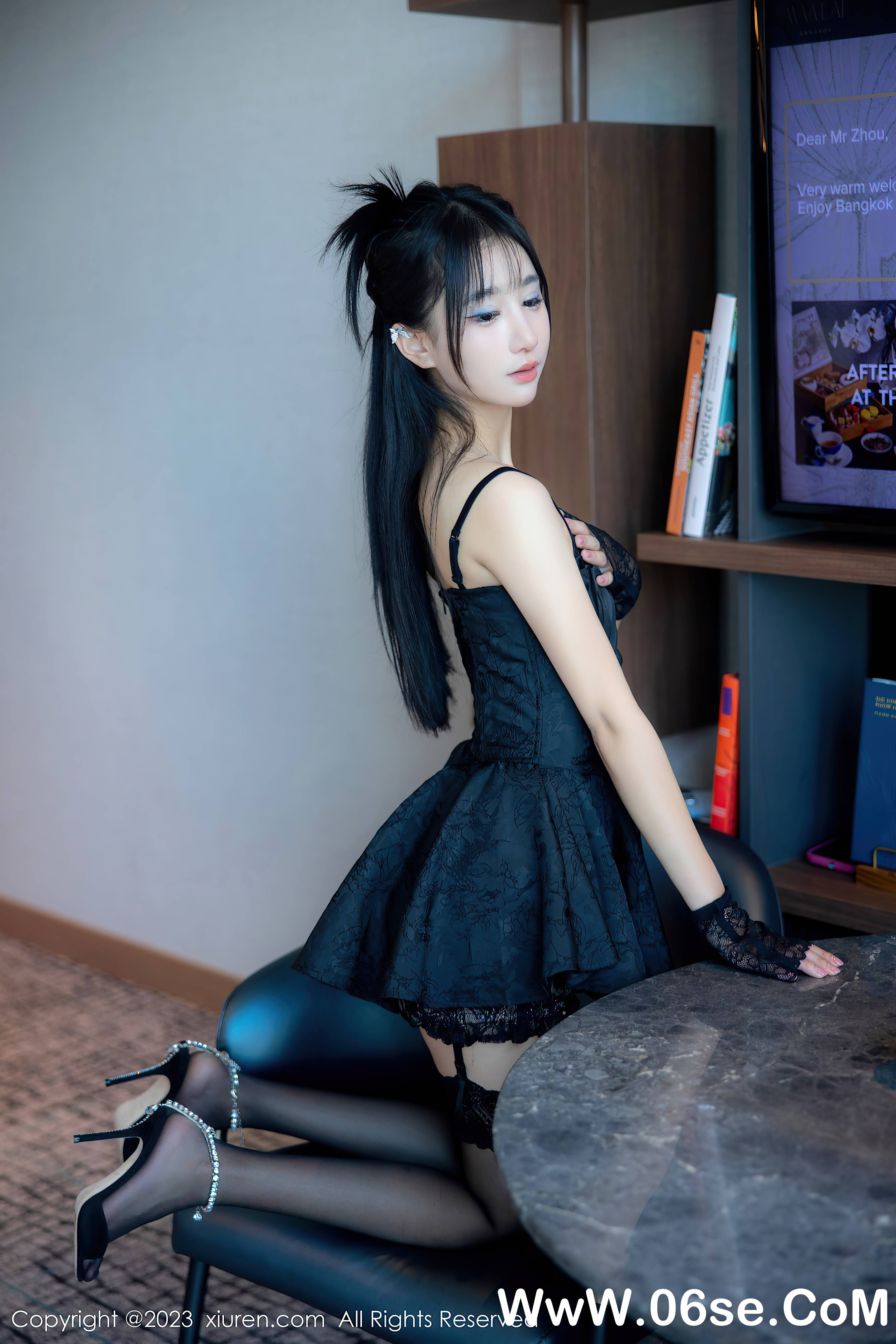 图片[27]-[XiuRen秀人网] 2023.04.03 NO.6516 小果冻儿-六色网