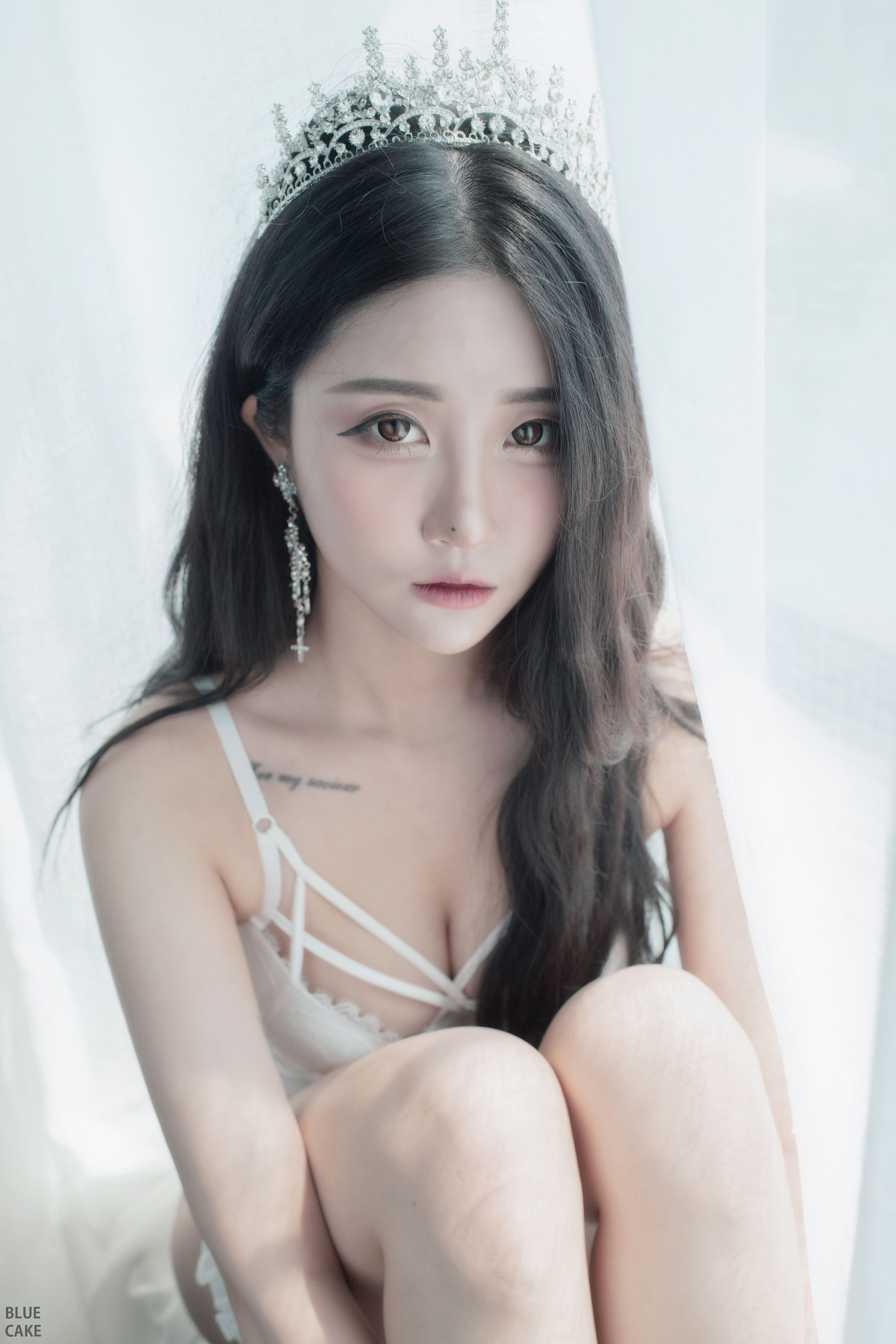 Bomi (보미) - [BLUECAKE] Happy Bomiday [95P-1.14GB] 92