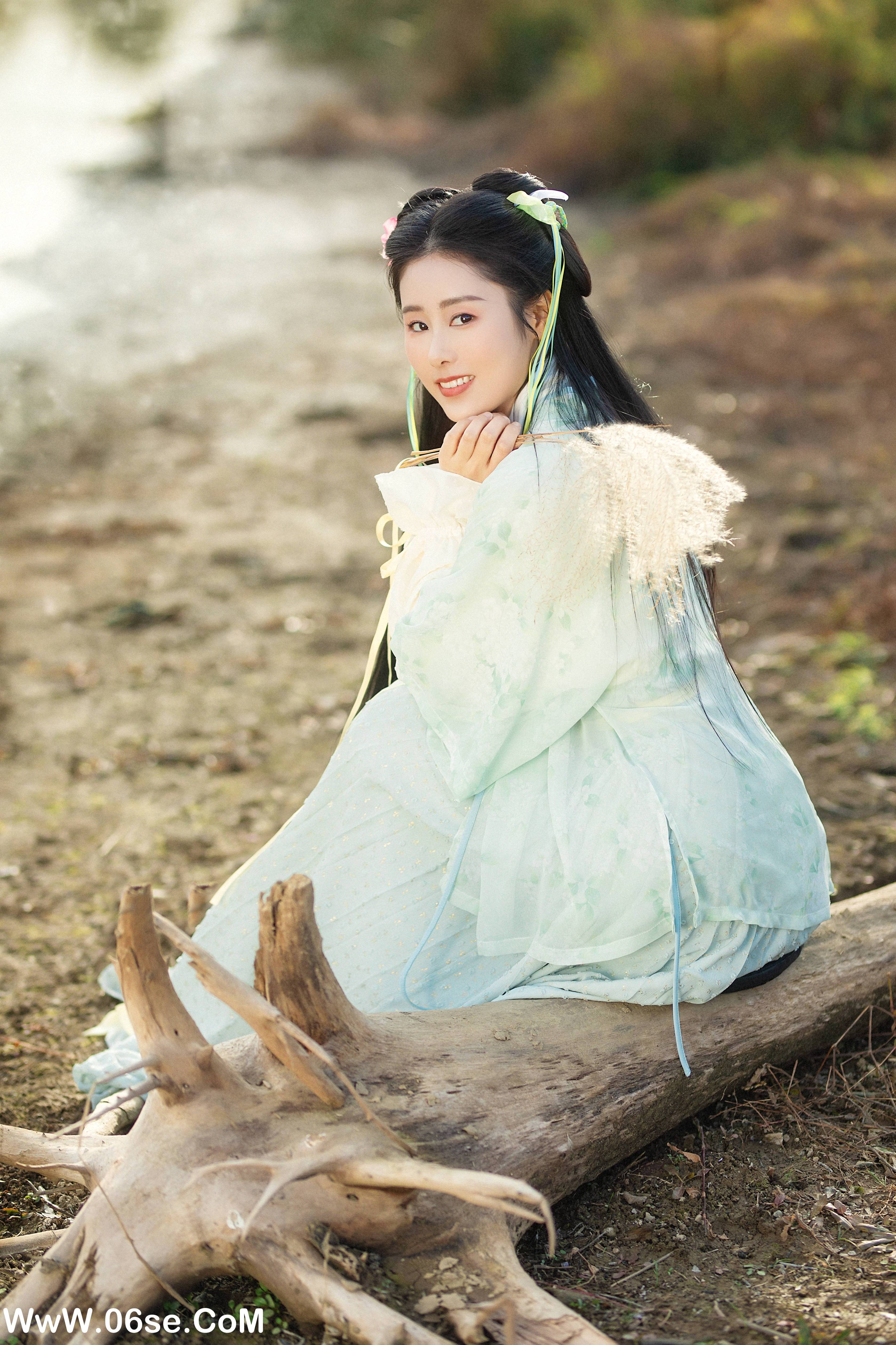 图片[4]-[YITUYU艺图语]2022.06.03 赵灵儿 人间月-素尘[21P-438.78MB]-六色网