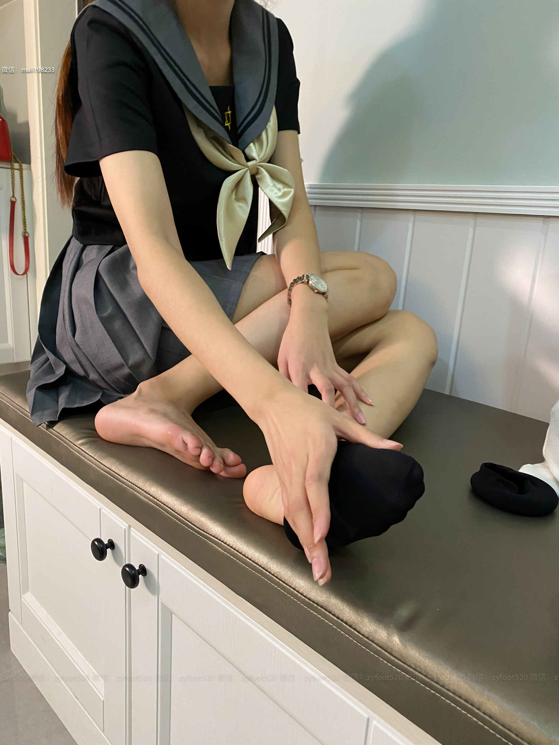 [ISS系列]_洋洋_JK黑-写真图集共82P 4