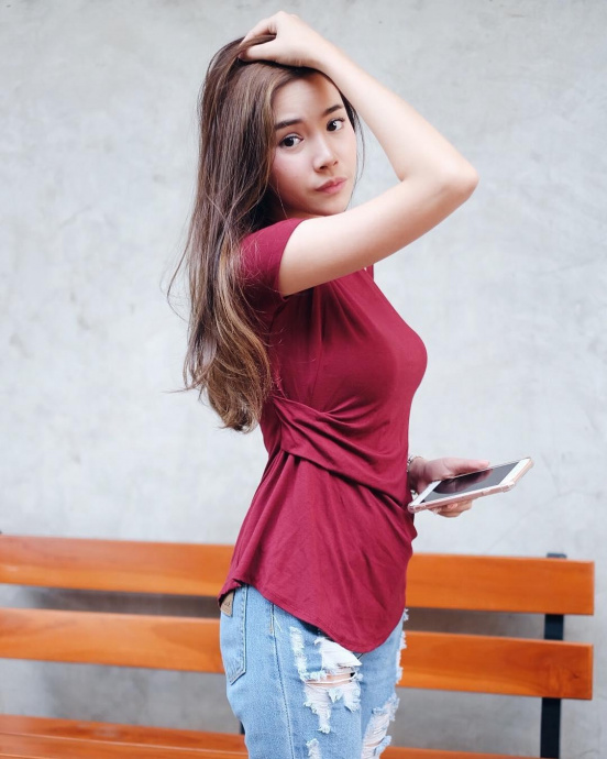 [Image: 97c65f96d195efd66763e.jpg]