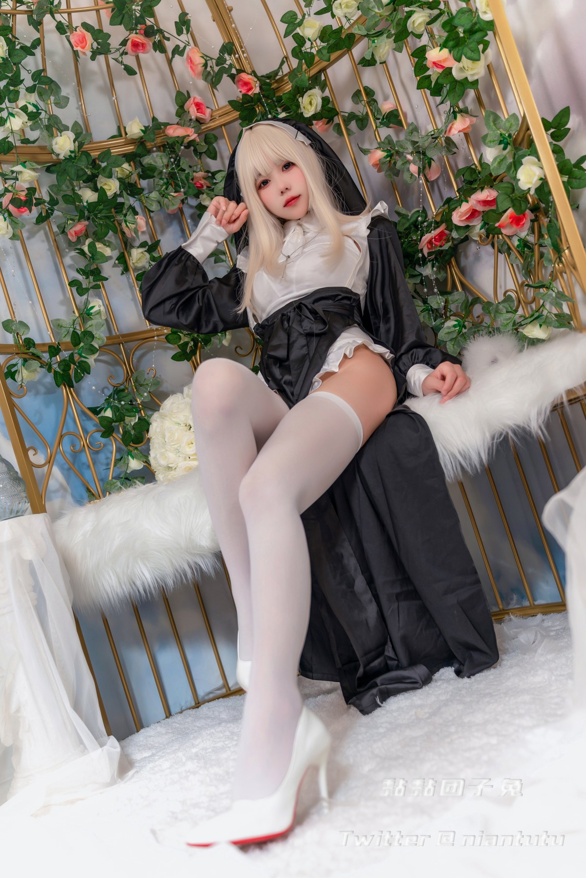 Cosplay 黏黏团子兔 Nun 修女 17