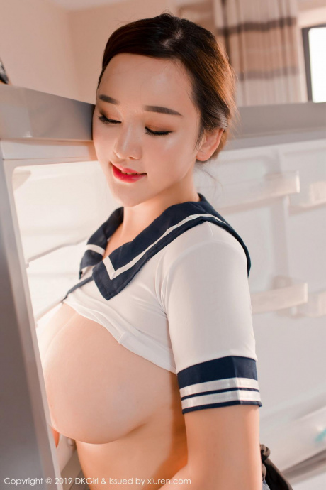[Image: 9854b985b4ef5ba9a7d3b.jpg]