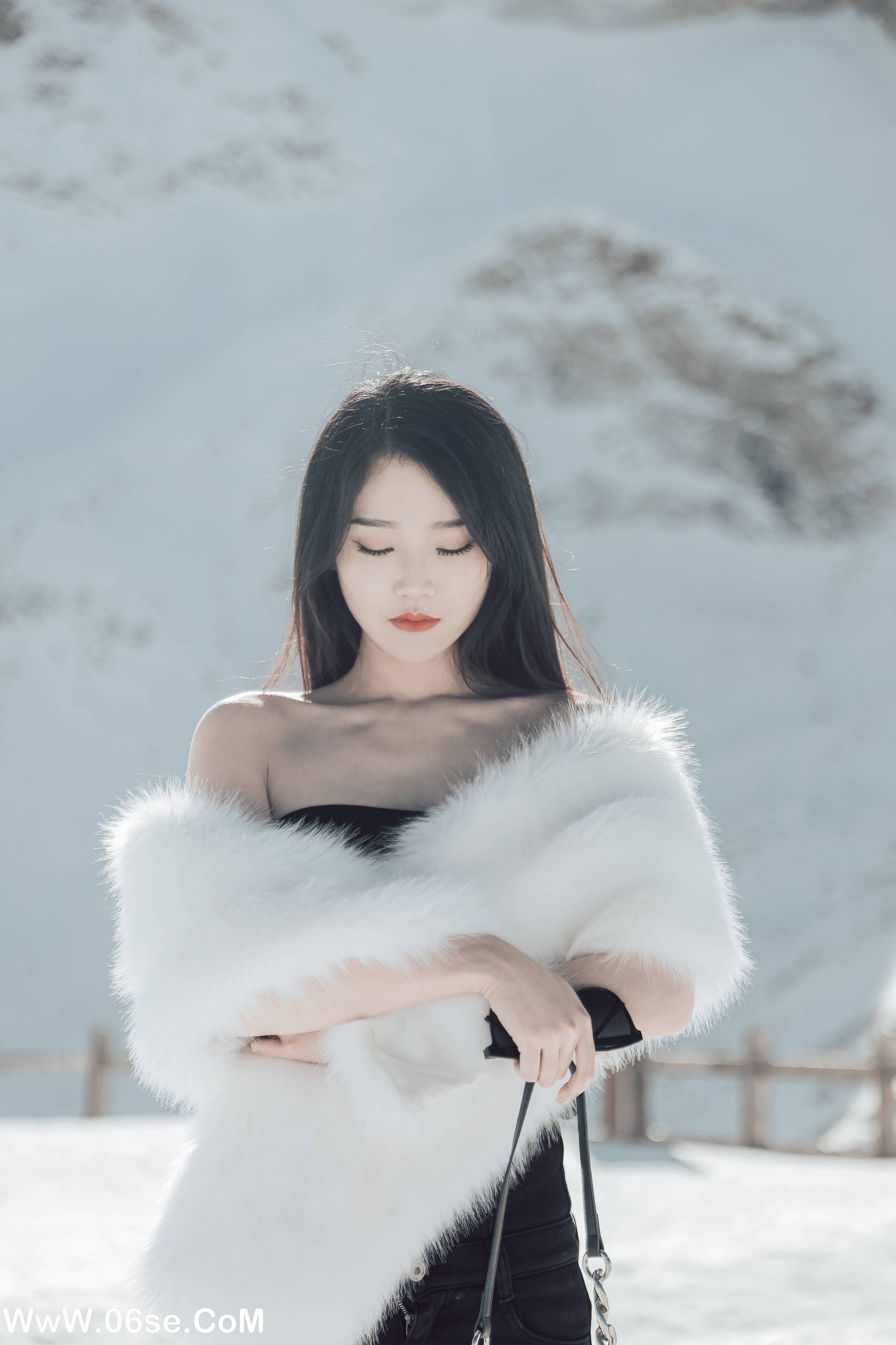 图片[20]-[YITUYU艺图语]2022.06.21 冰雪之巅 婷婷[34P-357.6M]-六色网