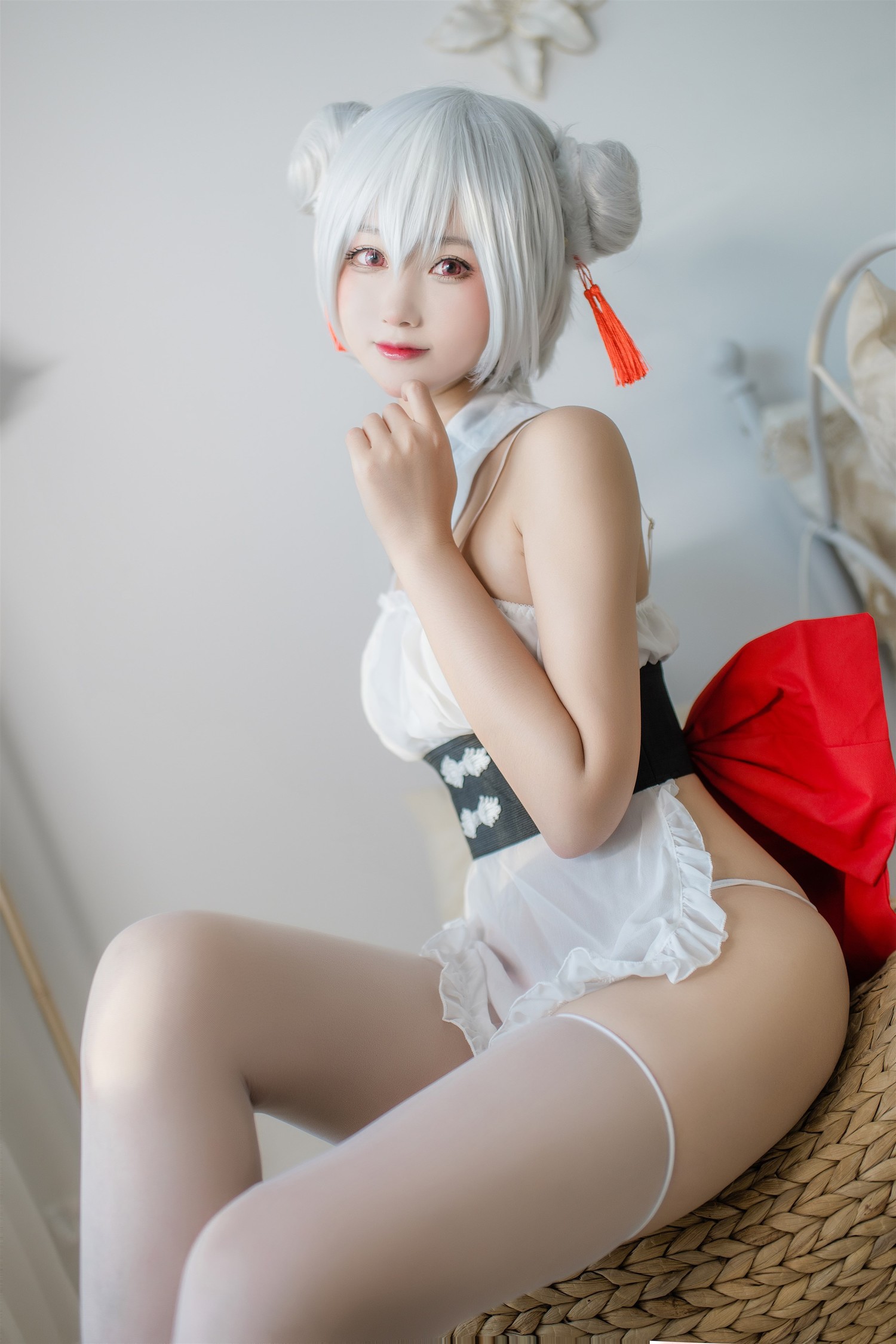 Cosplay 羽生三未 中華厨娘 11