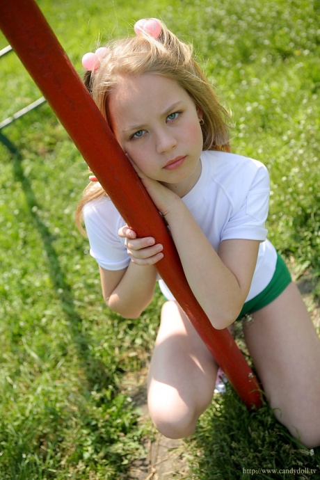 [Image: 987526fa39d89ffed5d23.jpg]