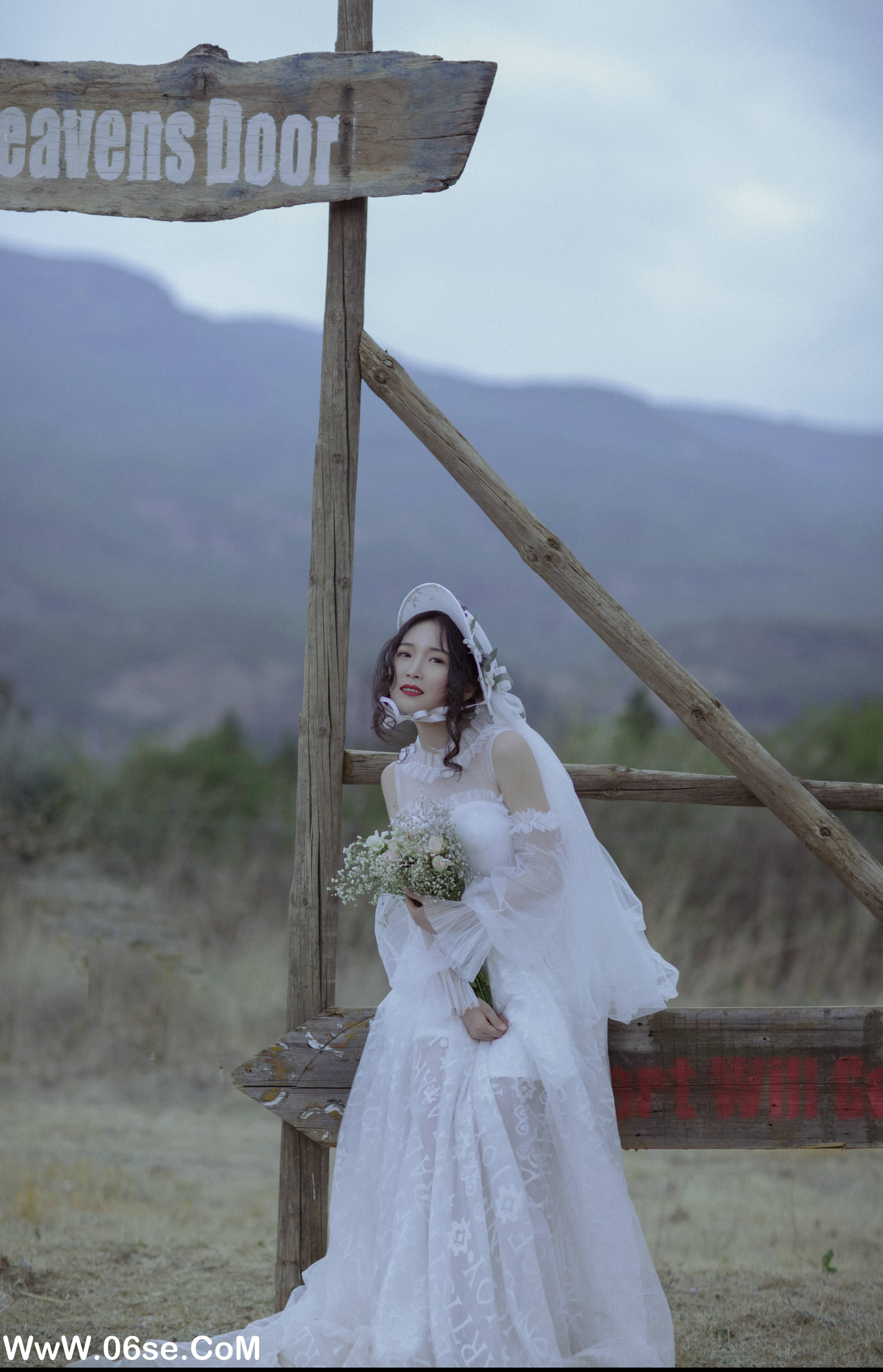 图片[3]-[YITUYU艺图语]2022.06.25 为自己穿一次婚纱 月下桑小川[33P-238M]-六色网