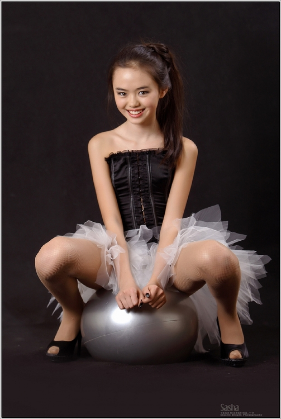 [Image: 98ca6efe92684afe867f5.jpg]