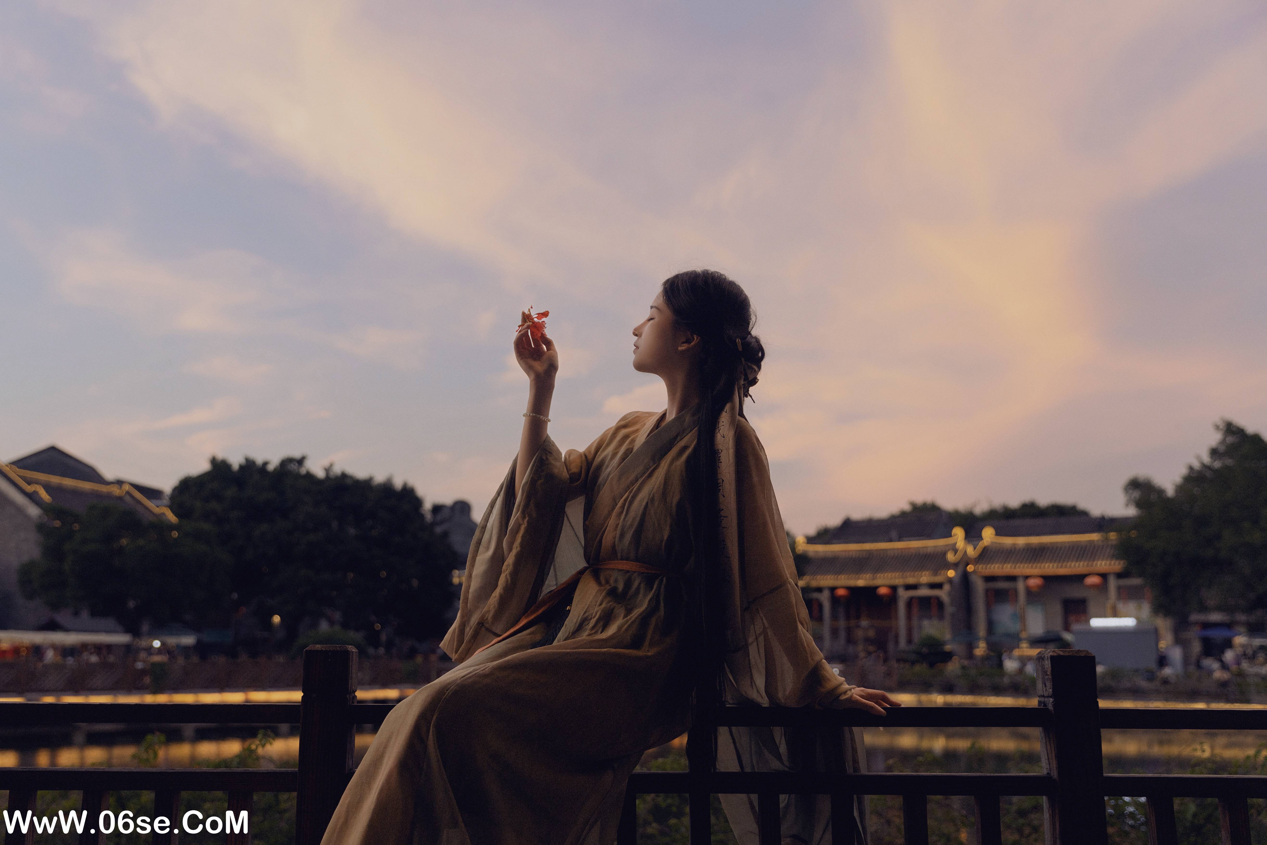图片[29]-[YITUYU艺图语]2022.07.19 夜游记 秋水[33+1P／347MB]-六色网