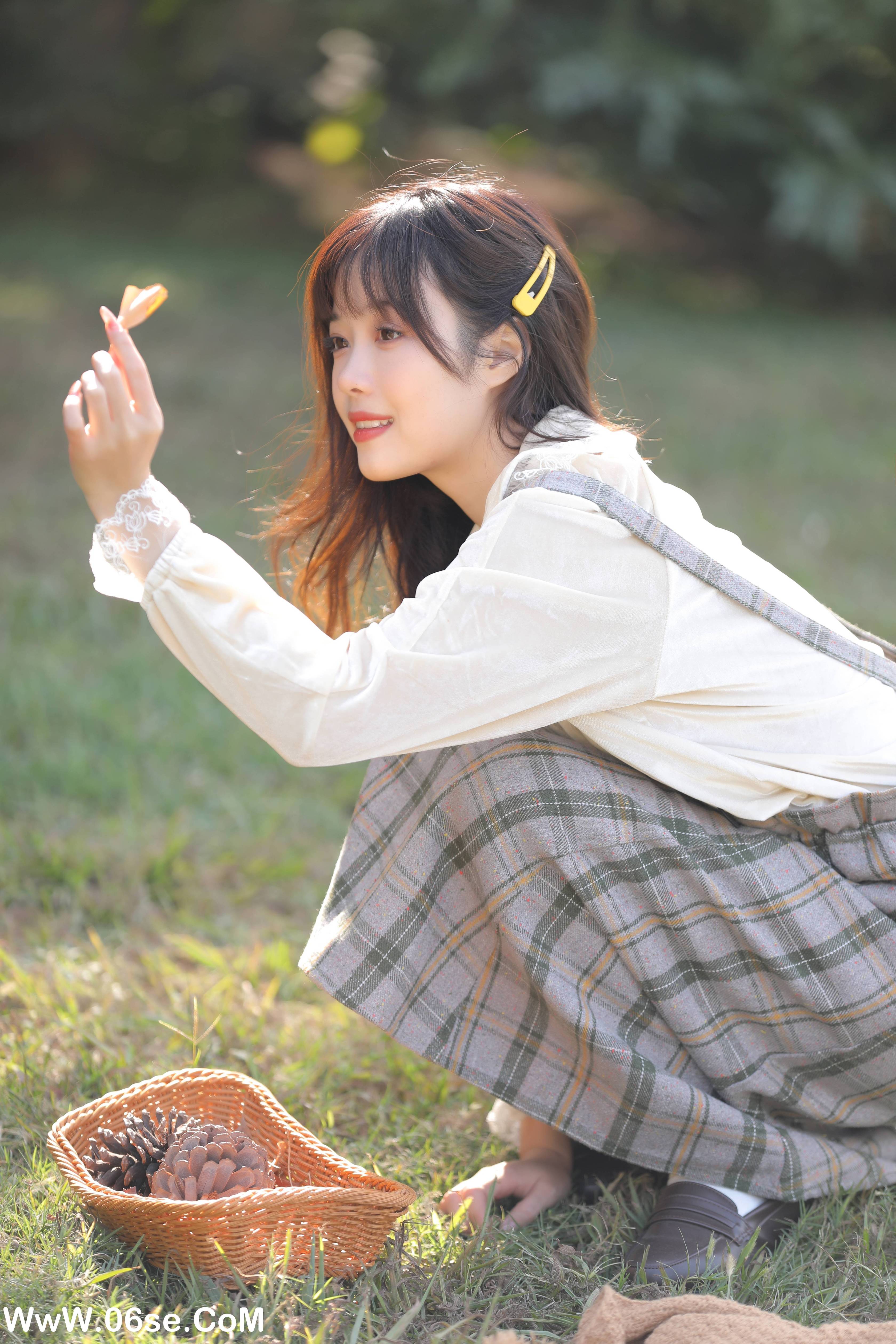 图片[18]-[YITUYU艺图语]2022.11.17 秋信 小薇人儿[34+1P／351MB]-六色网