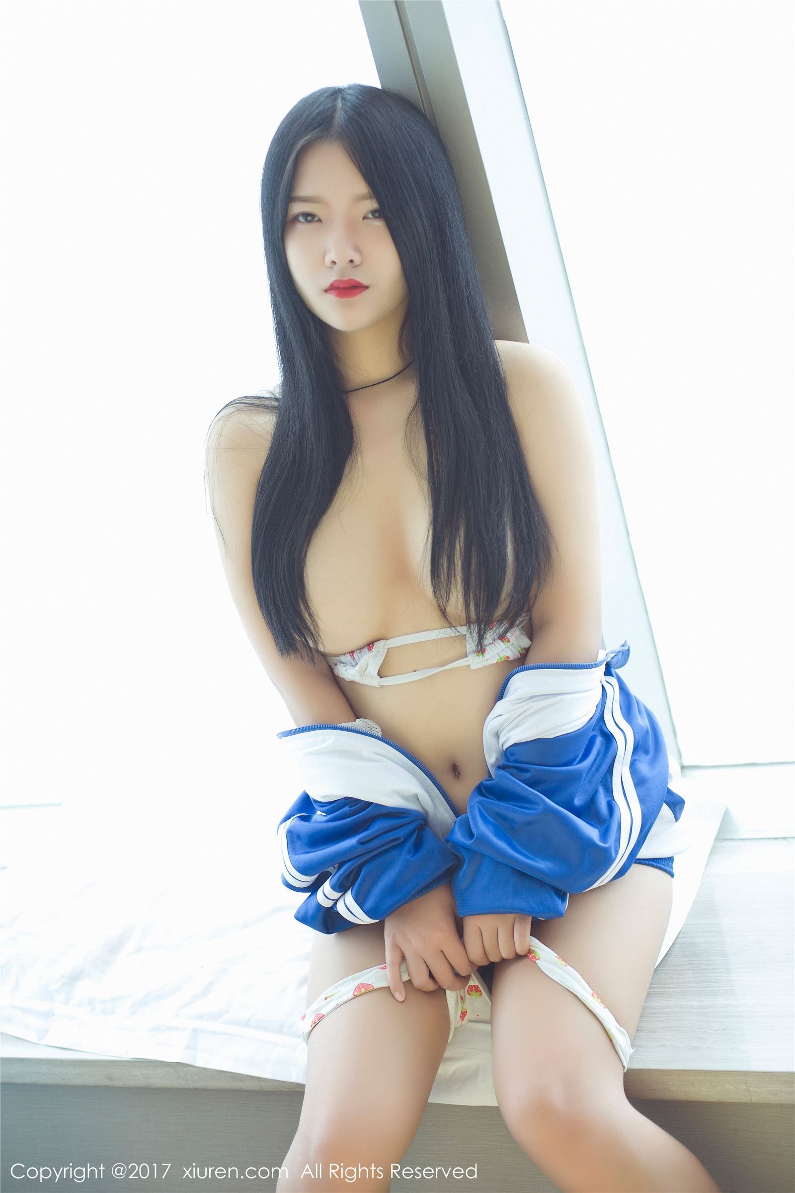 [Image: 990fd43775d4964abe9dd.jpg]