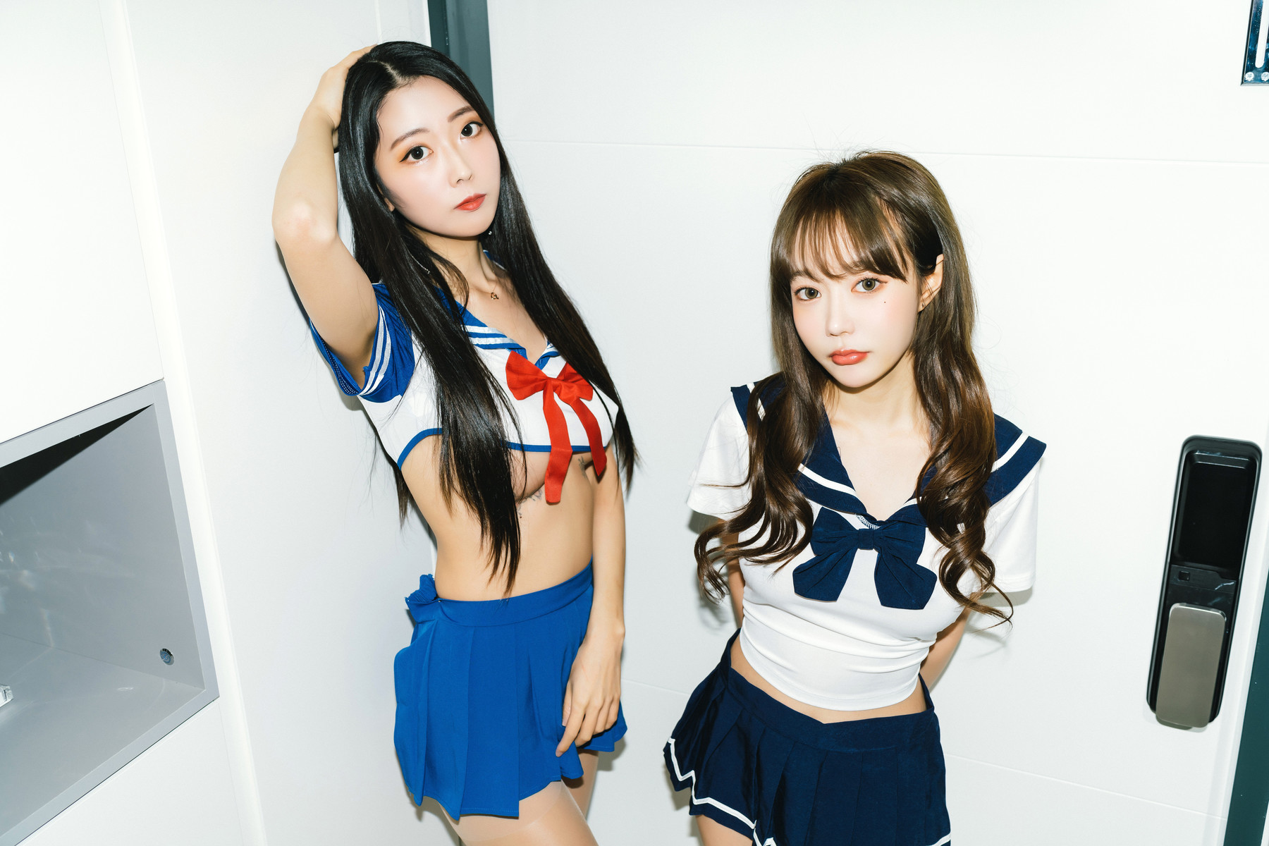 Mona 모나, Jucy 쥬시, [Moon Night Snap] Love You Set.02 2