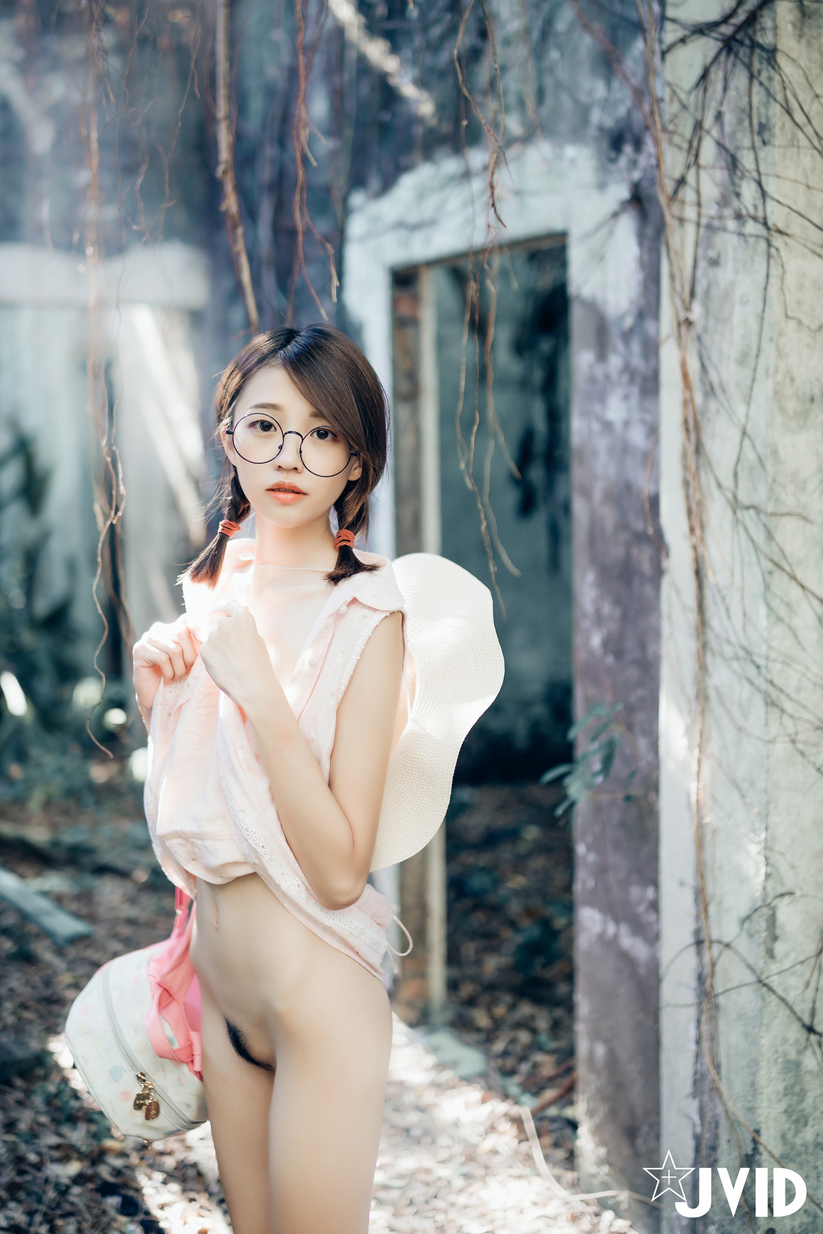 JVID -抓精虫的小女孩-妍妍 91