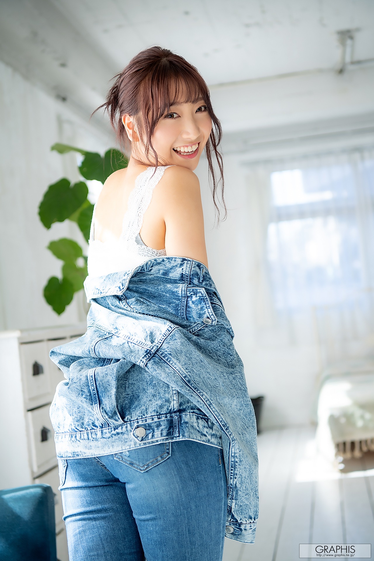 [Graphis] Gals - Anna Kami 加美杏奈 『 Angel Smile 』146P 45