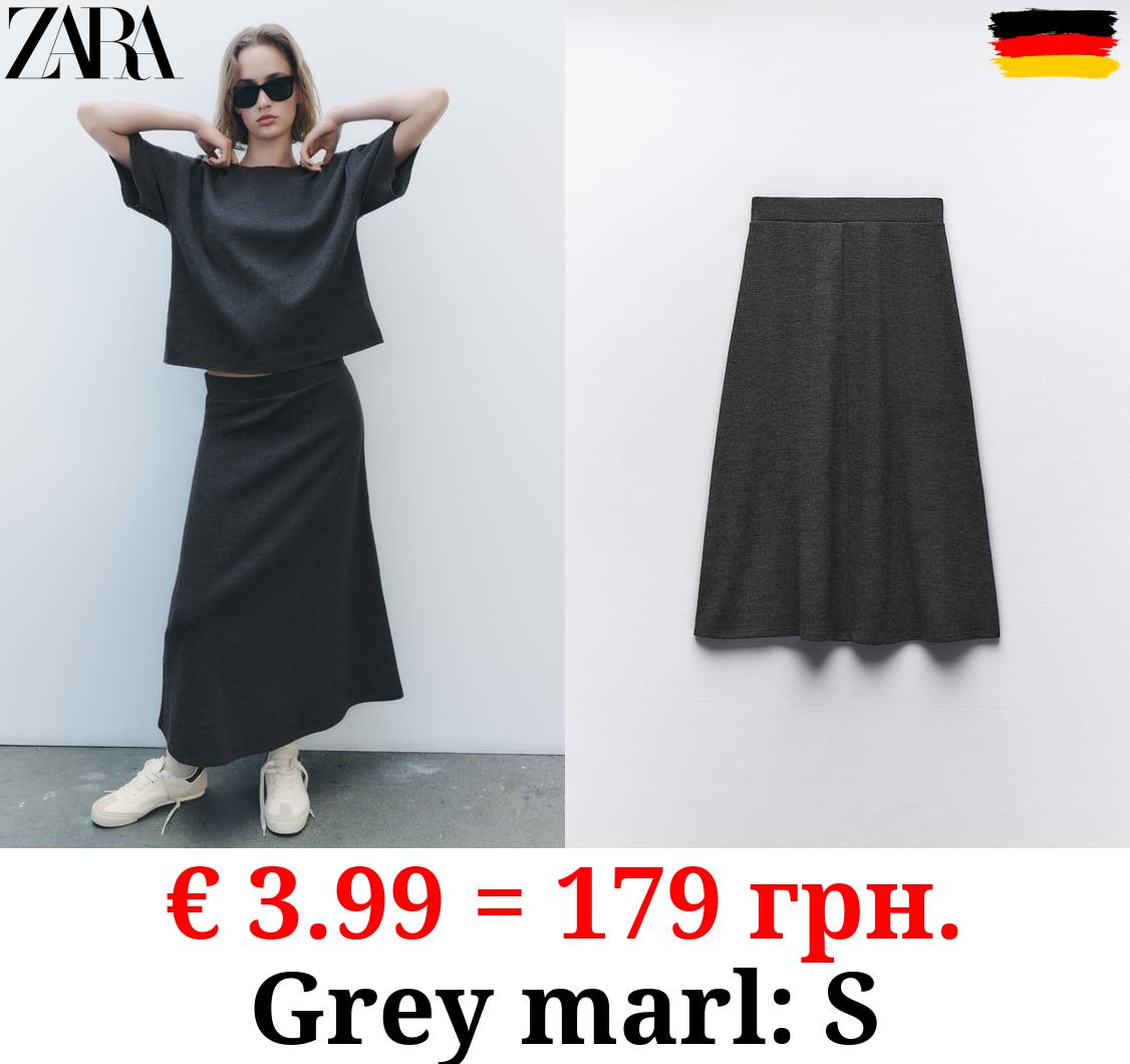 SOFT FLOUNCE MINIMALIST SKIRT