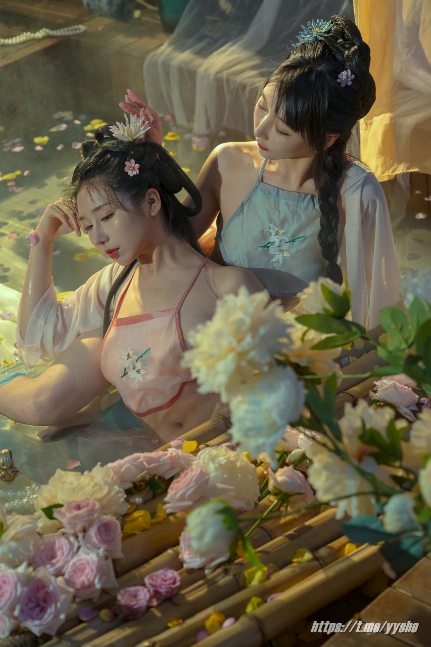 云溪溪 - 奶桃 水池 [42P+1V] 8