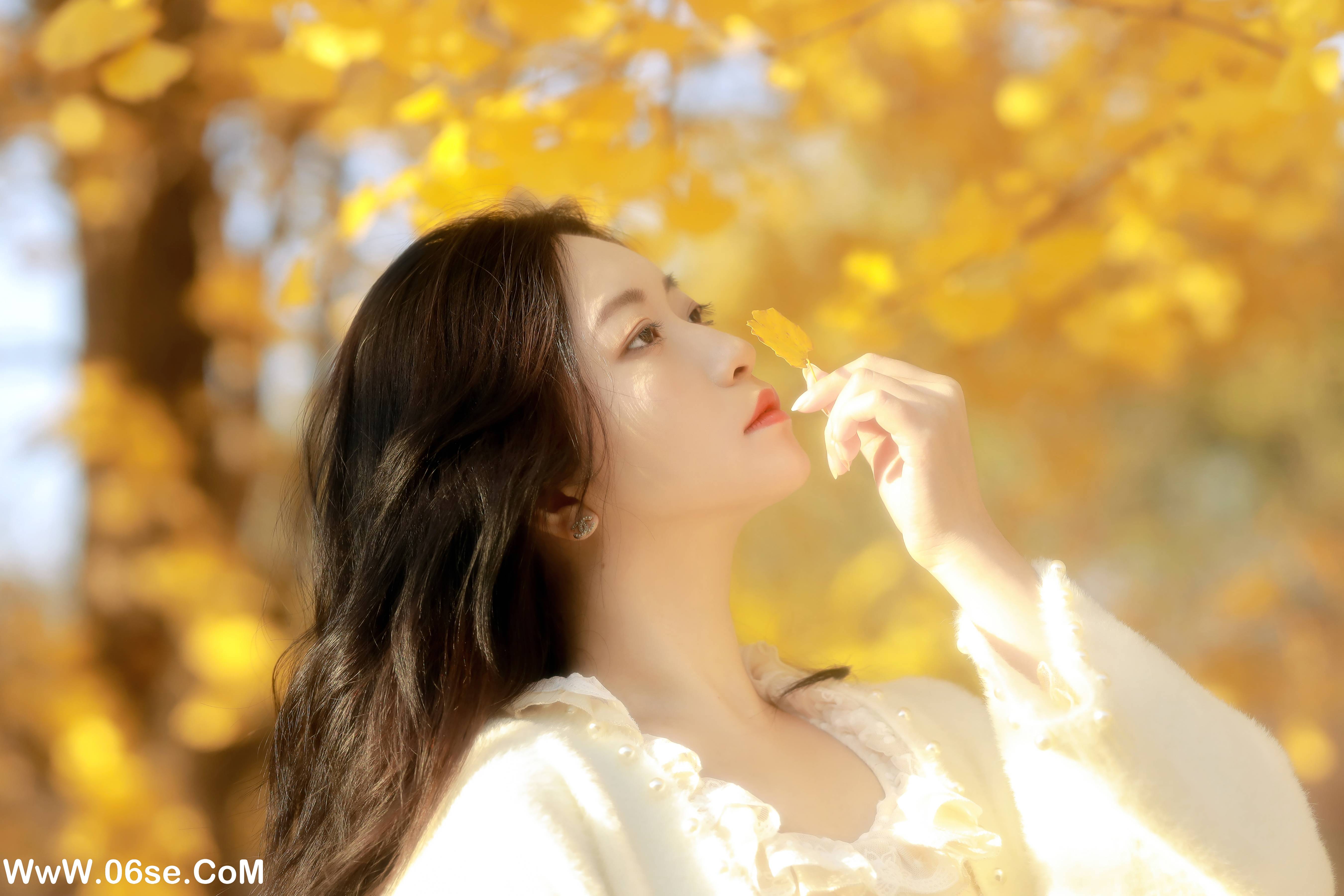 图片[20]-[YITUYU艺图语]2022.05.16 秋末一瞥 林林[20P-120.72 MB]-六色网