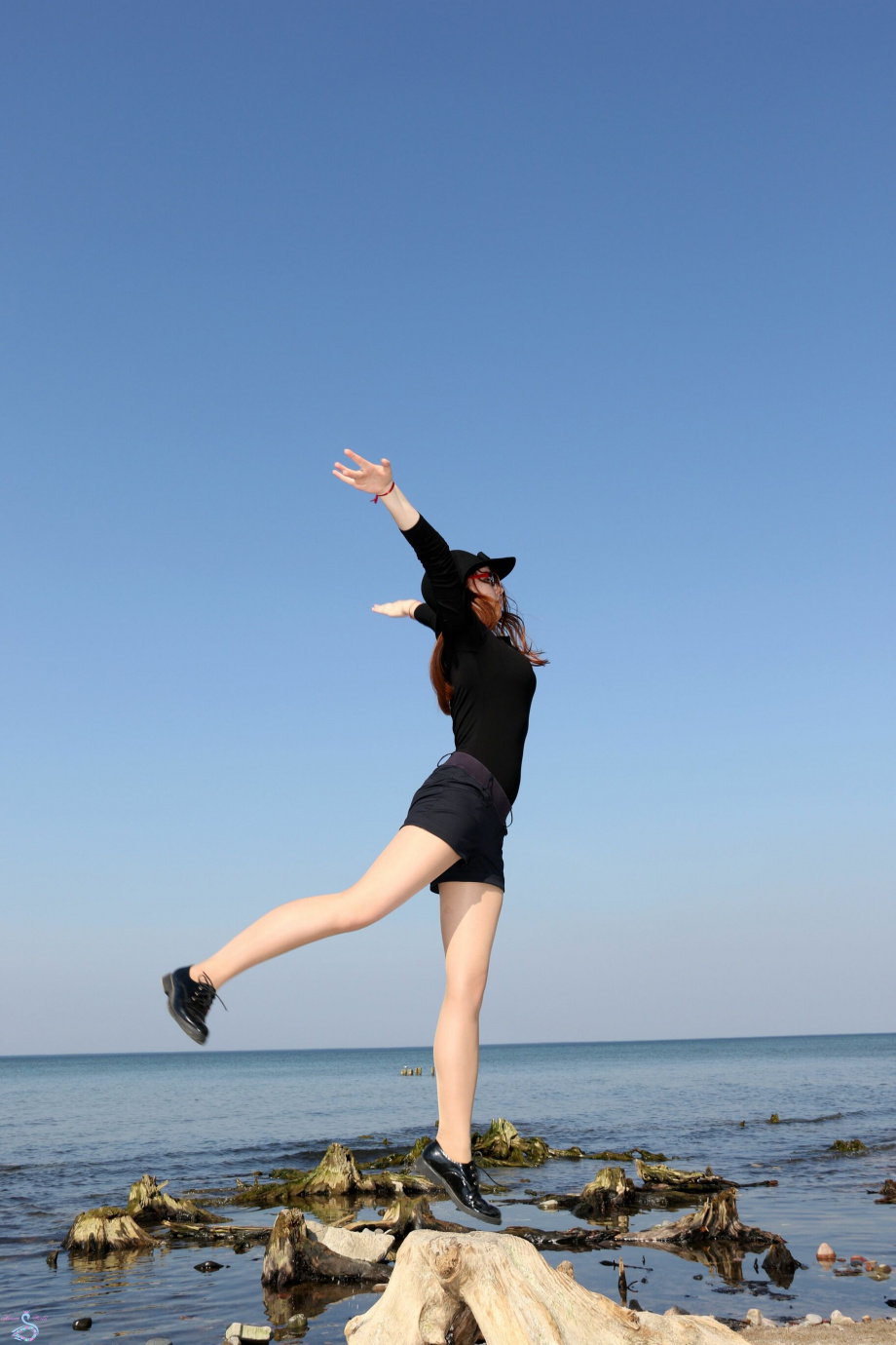 [Image: 9a09cb47f0052da13c75f.jpg]
