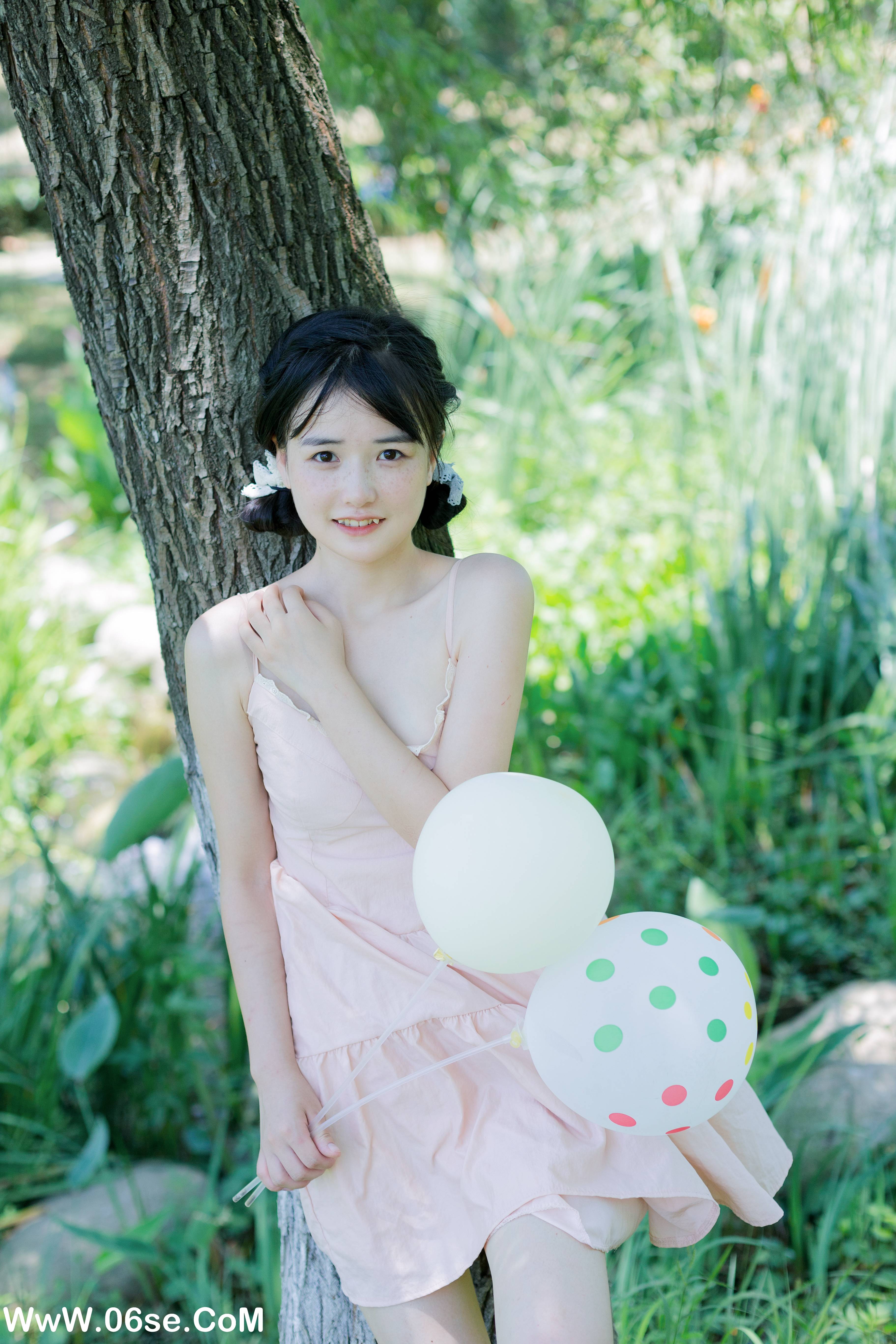 图片[22]-[YITUYU艺图语]2022.08.19 雀斑少女的夏日绮梦 小怡妹妹cute[29+1P／304MB]-六色网