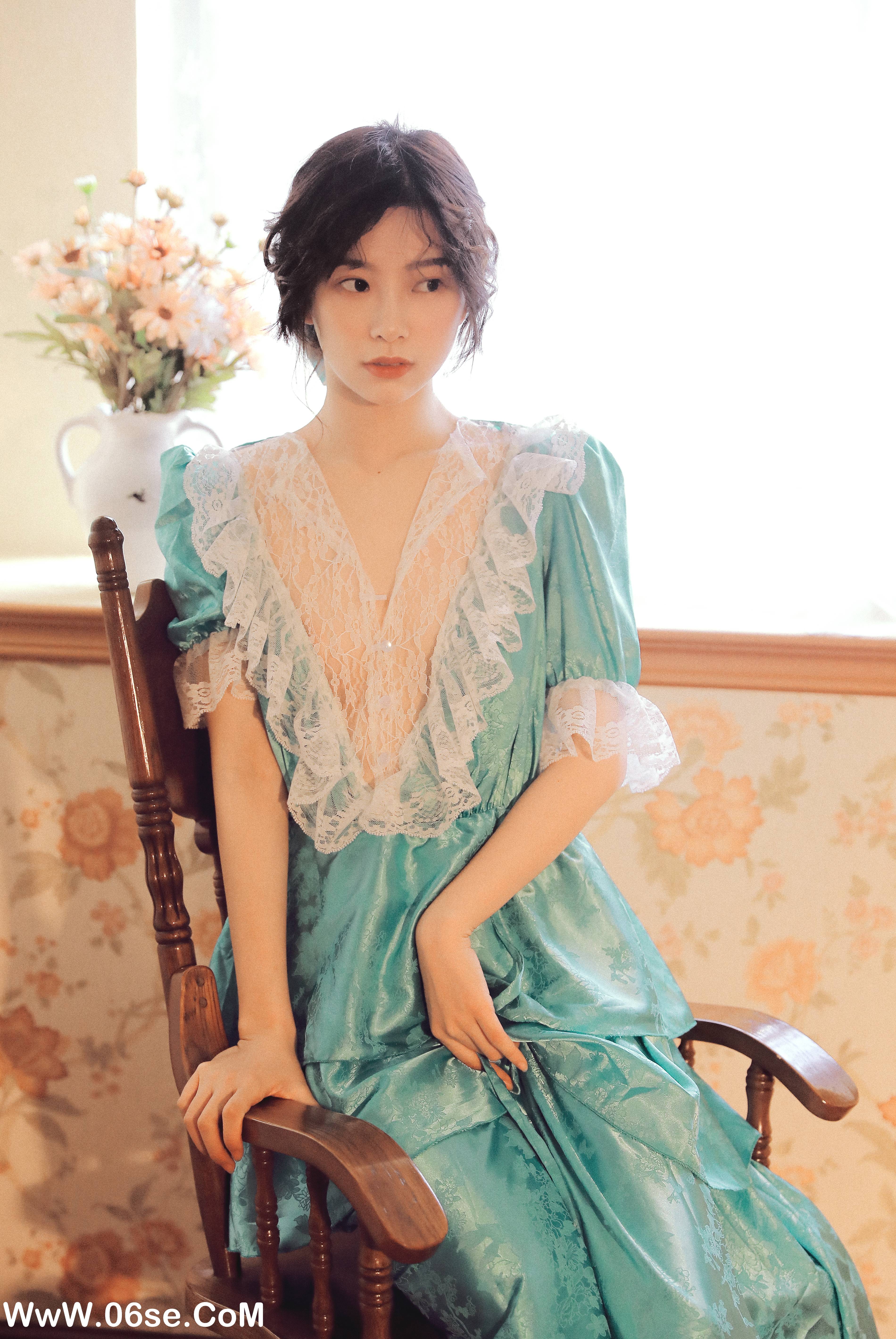 图片[25]-[YITUYU艺图语]2022.11.25 窗边少女 桃芊鱼[34+1P／819MB]-六色网