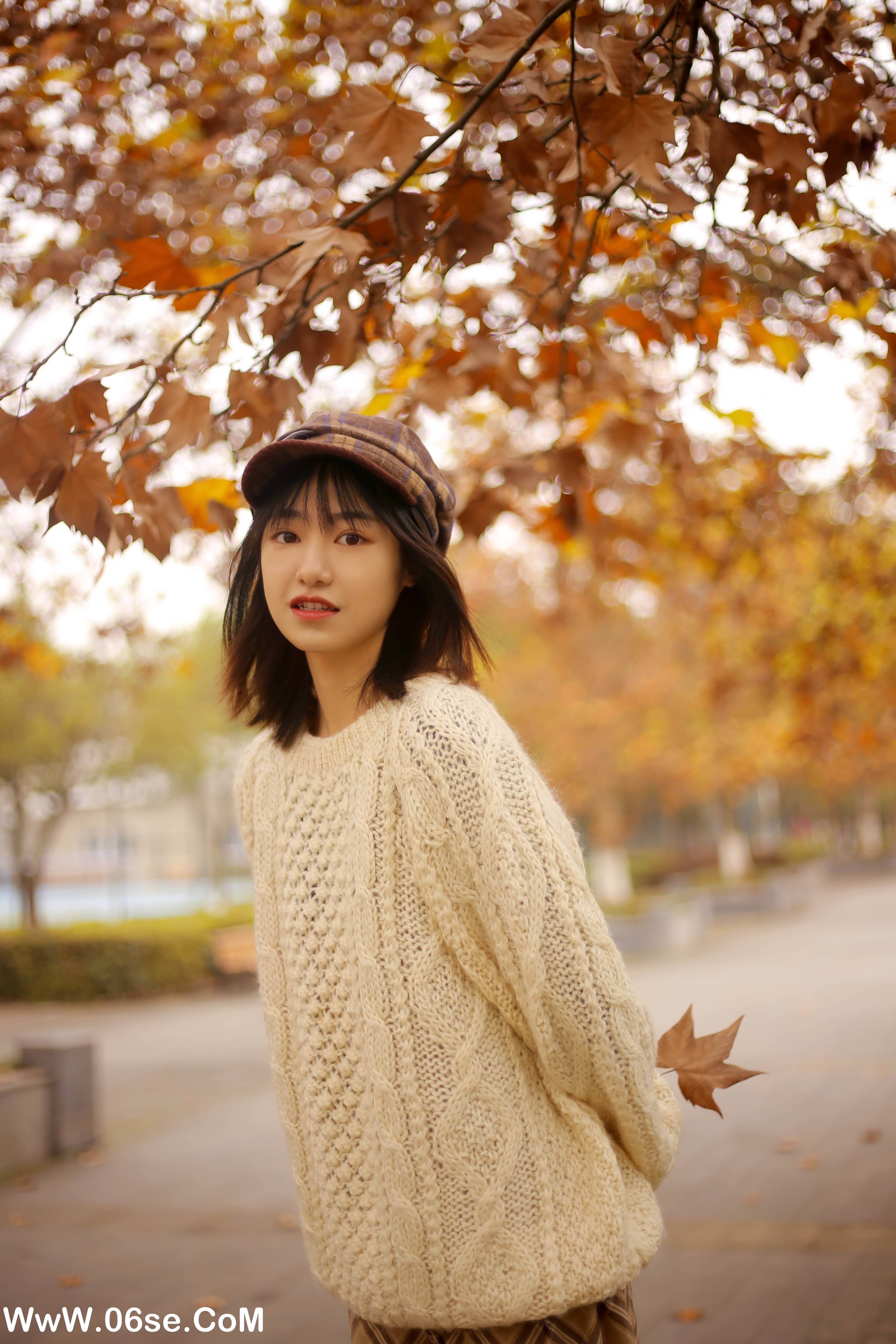 图片[10]-[YITUYU艺图语]2022.10.03 枫叶 panniling[29+1P／346MB]-六色网