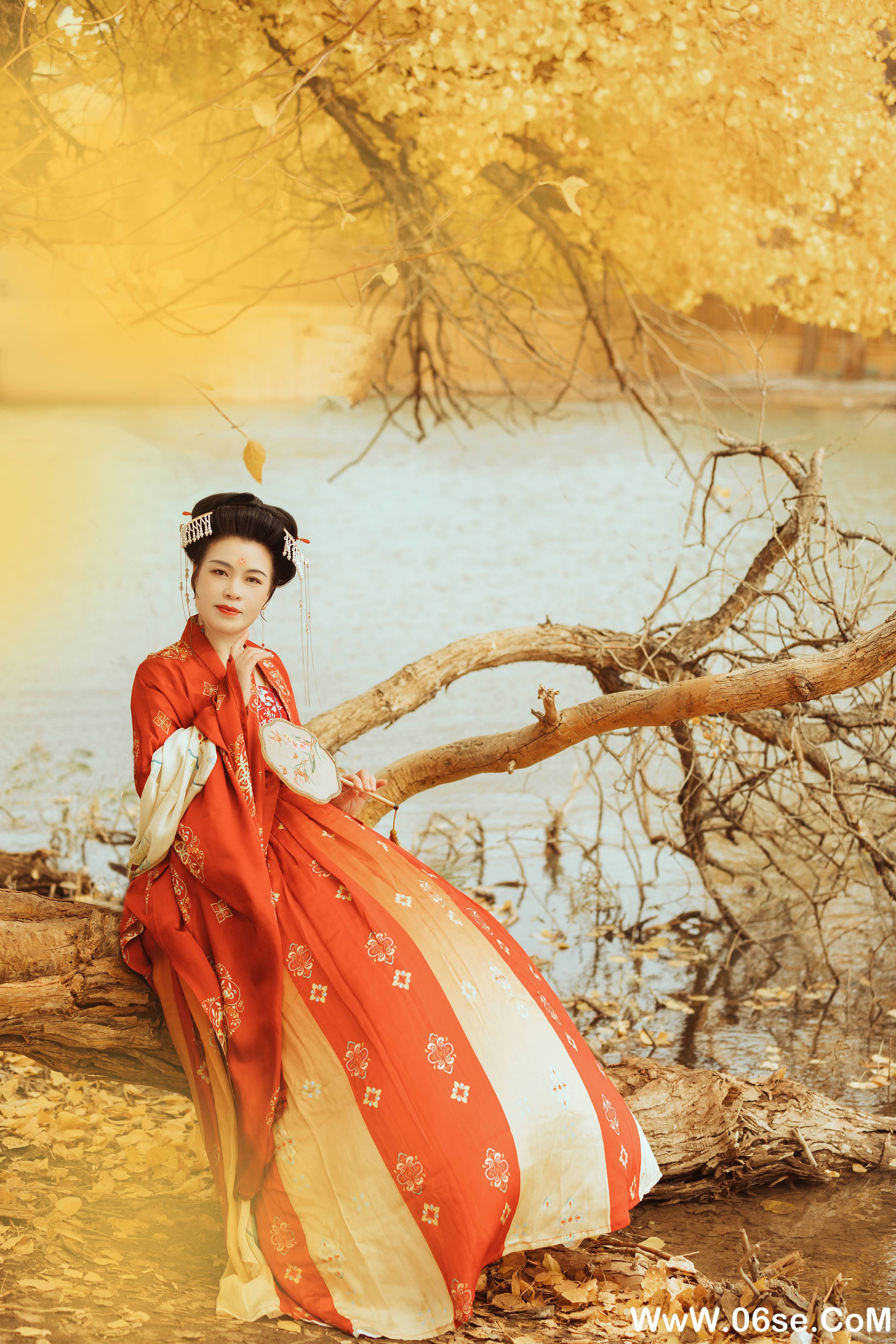 图片[26]-[YITUYU艺图语]2021.09.03 岁月不败美人 知秋[38+1P／696MB]-六色网