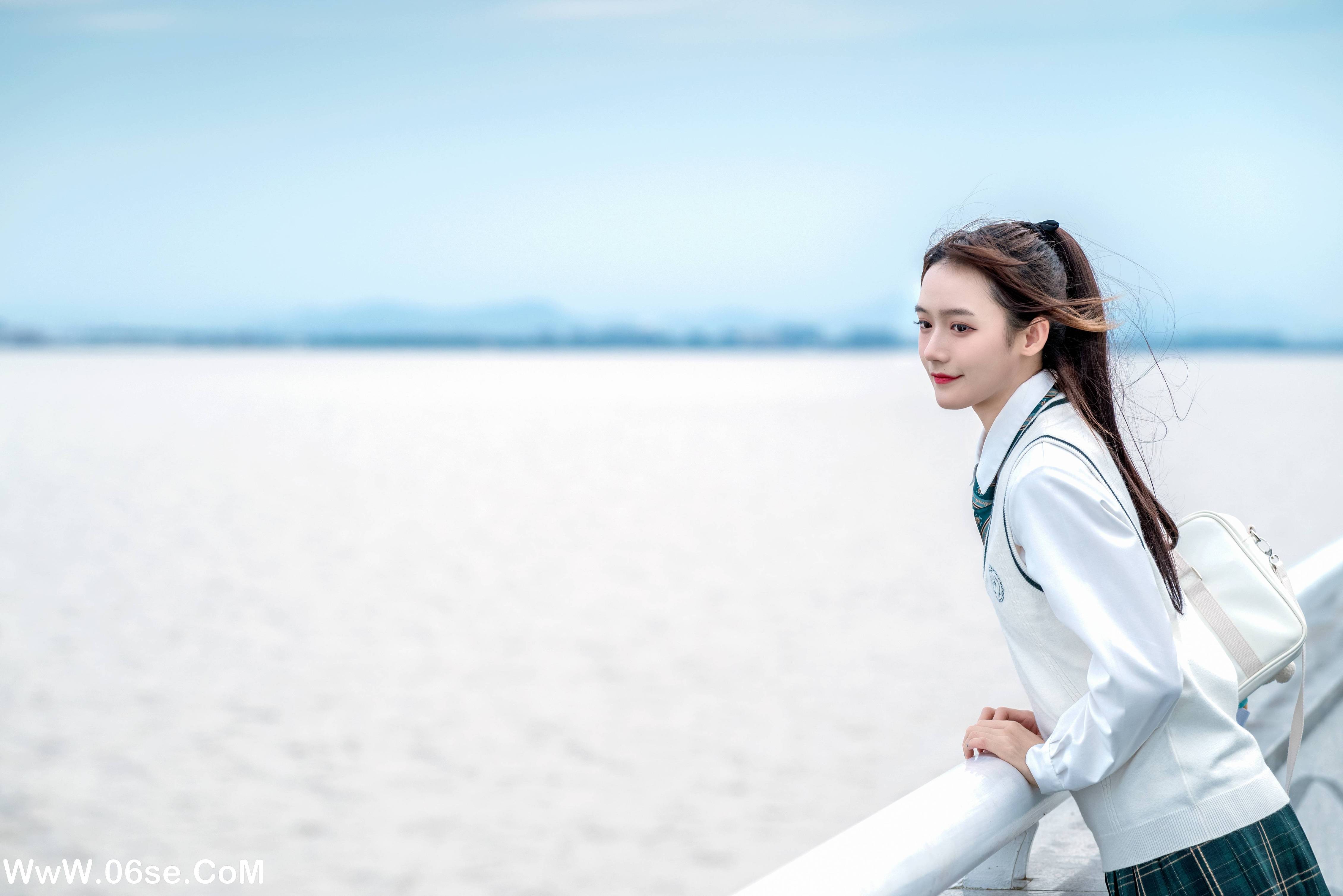 图片[5]-[YITUYU艺图语]2022.06.26 青草味的河堤 兔子Zzz不吃胡萝卜[26P-303M]-六色网