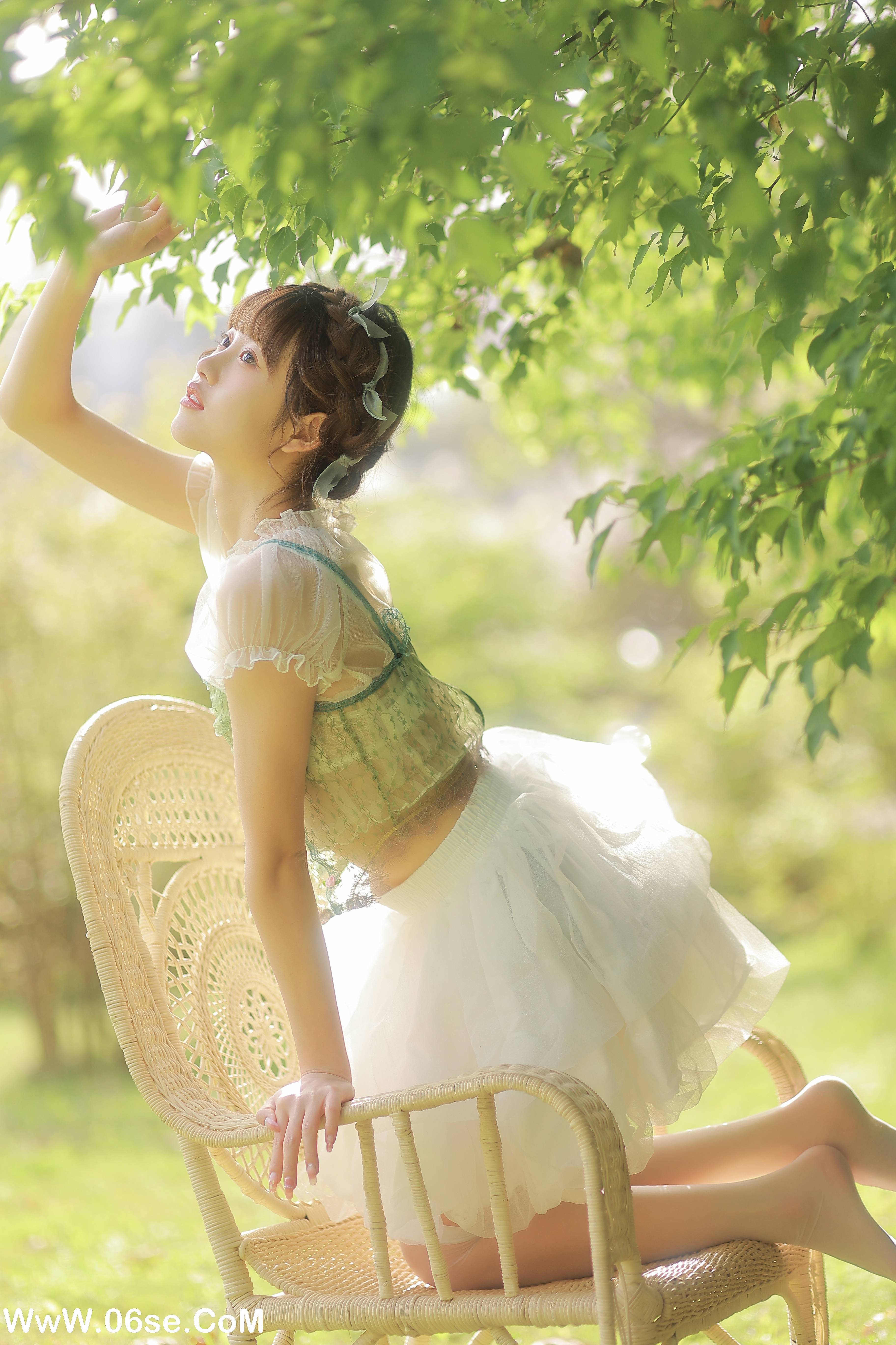 图片[4]-[YITUYU艺图语]2022.09.13 要把梦藏进树叶里 -金鱼yu[21+1P／244MB]-六色网