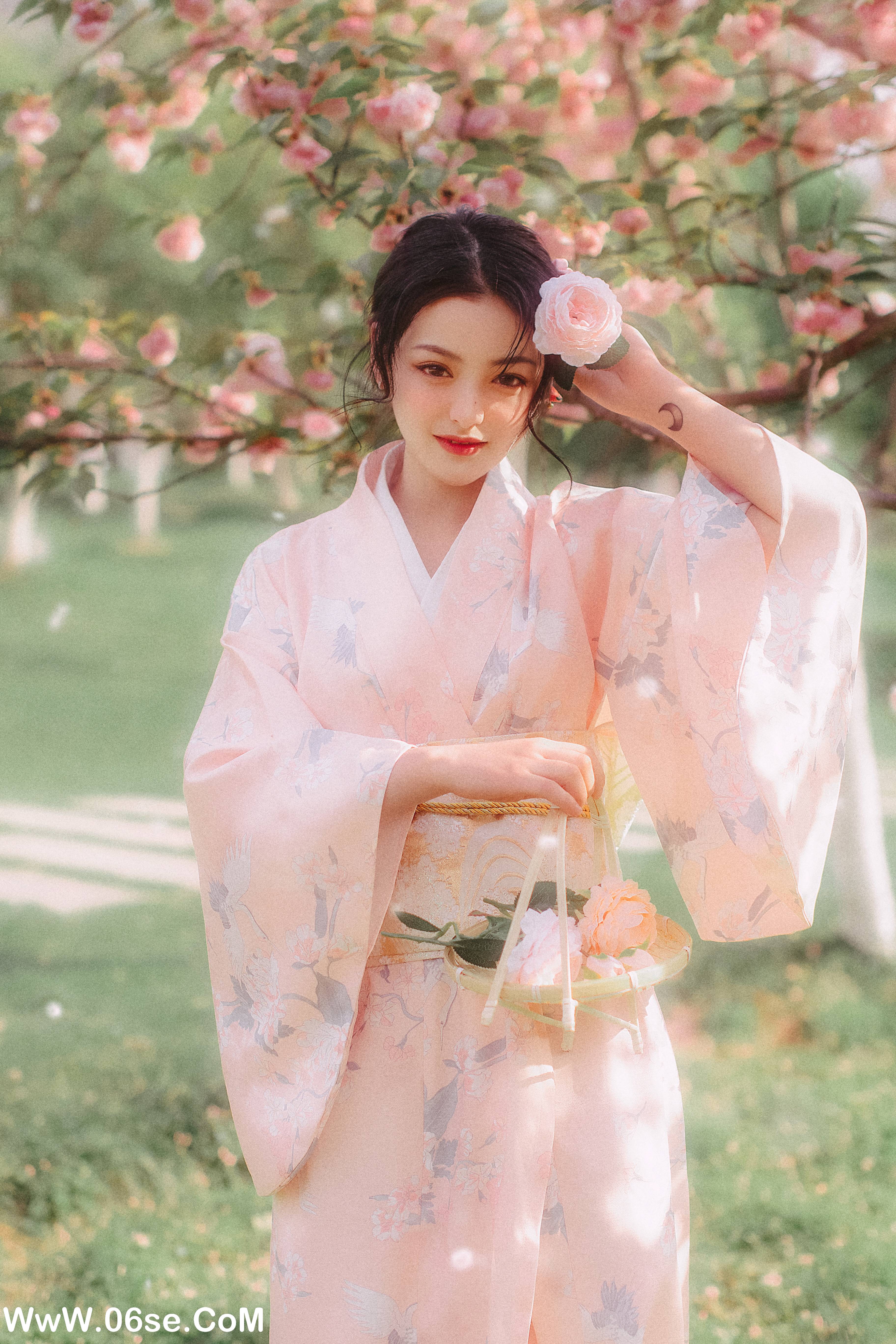 图片[17]-[YITUYU艺图语]2022.12.16 春日的炽热与温柔 雨三岁ya[37+1P／266MB]-六色网