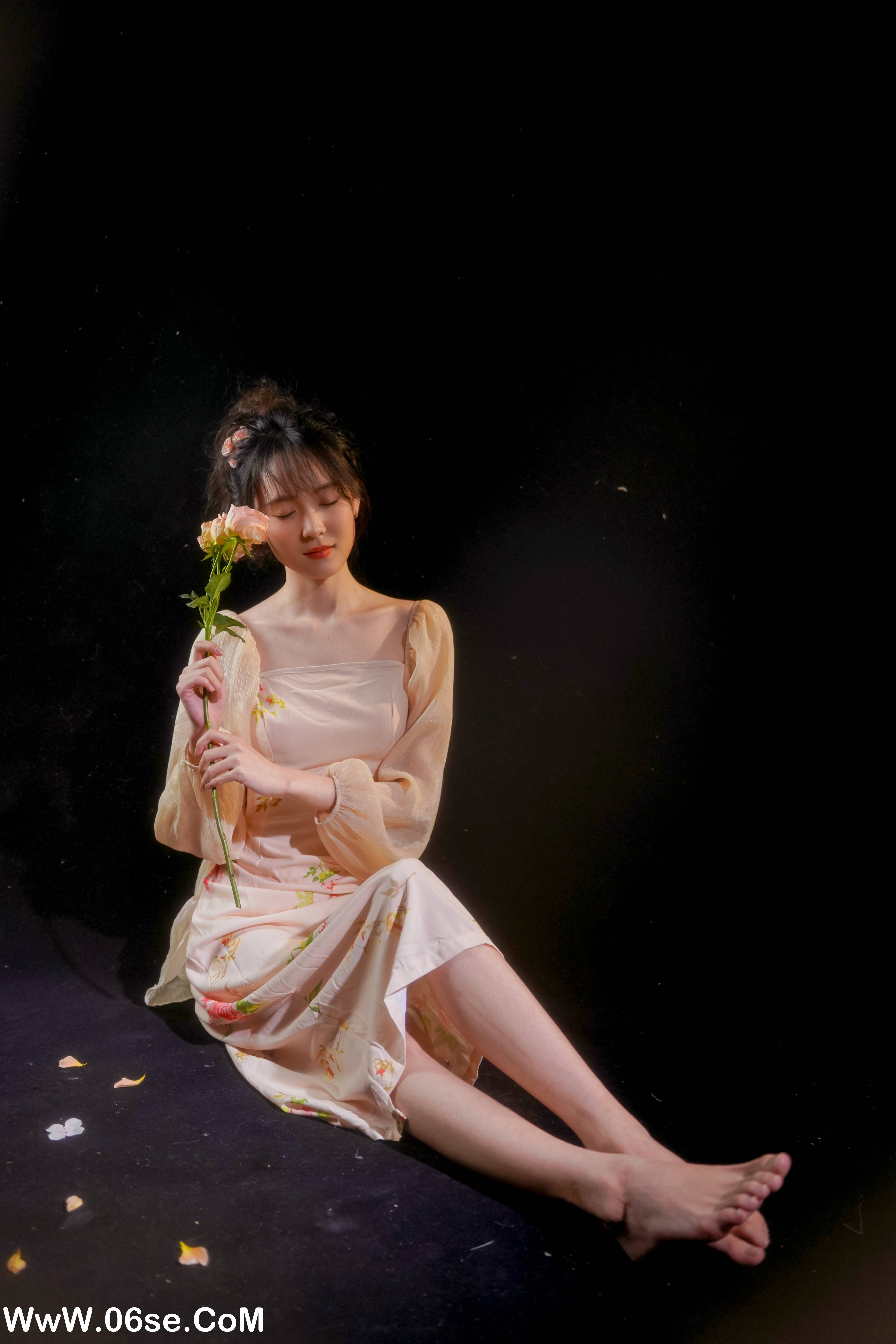 图片[7]-[YITUYU艺图语]2022.12.06 朱丽叶 三只喵[25+1P／208MB]-六色网