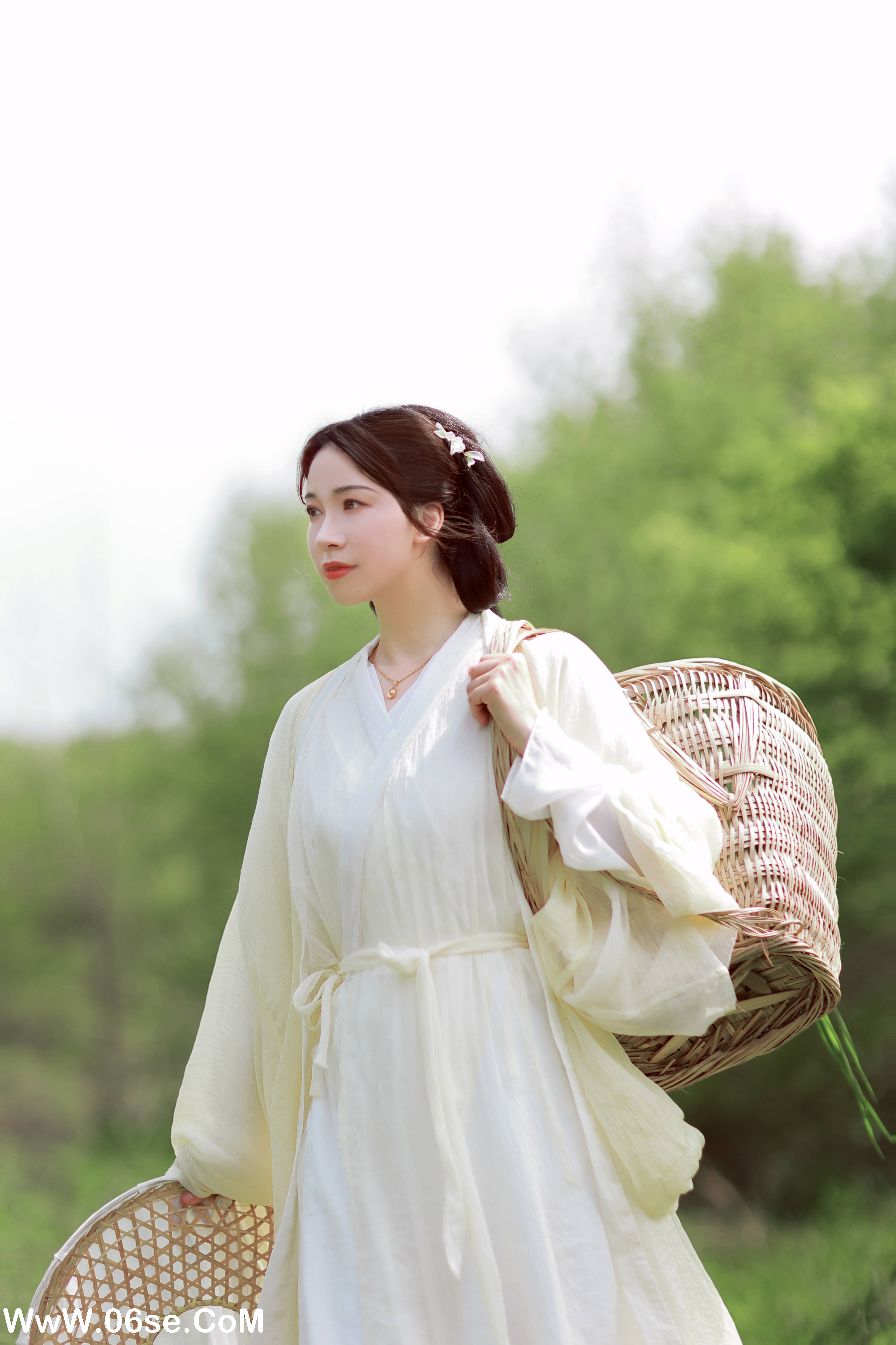 图片[15]-[YITUYU艺图语]2022.05.11 踏青 笑笑[25P-195.11 MB]-六色网