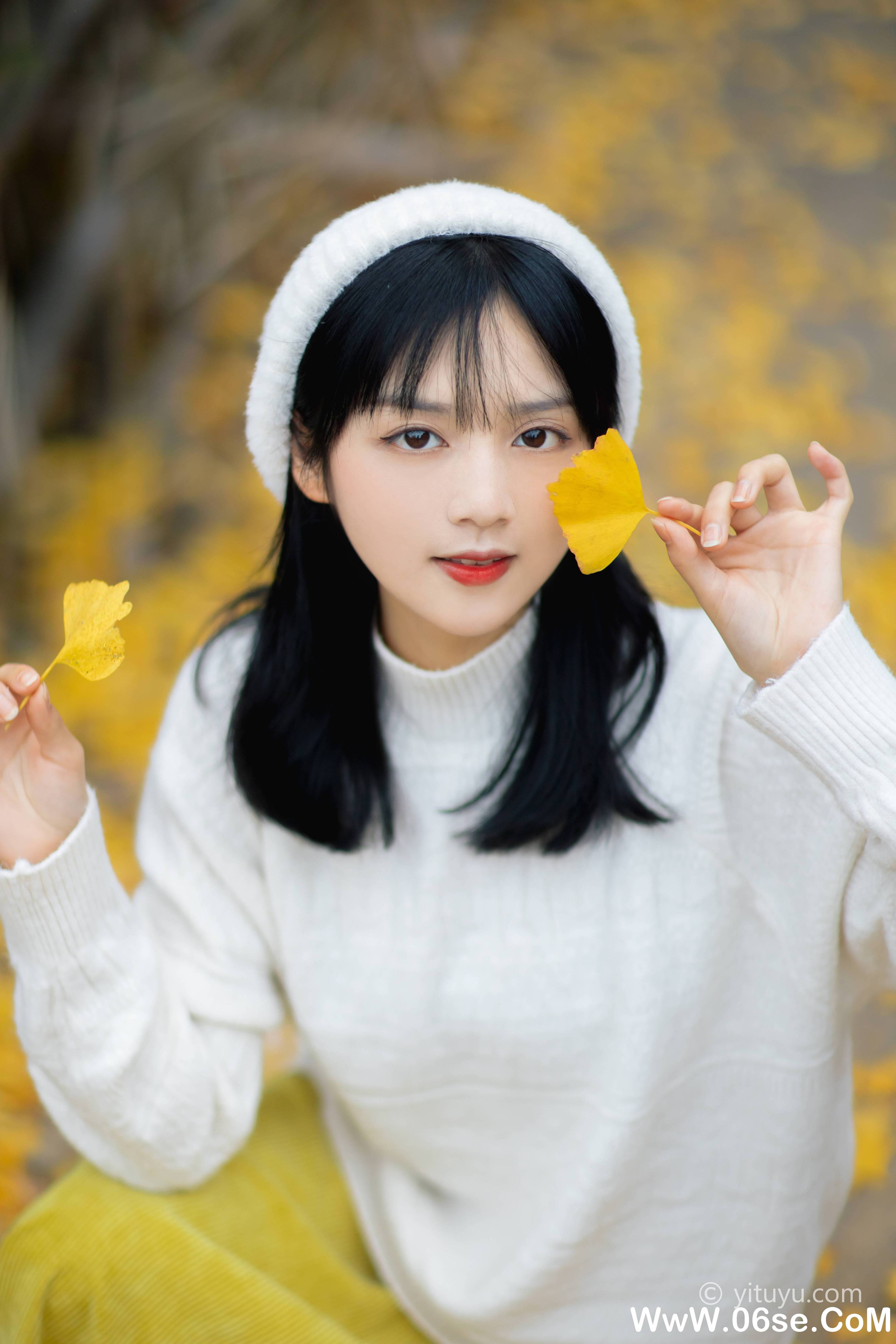 图片[7]-[YITUYU艺图语]2021.08.14 银杏之恋 雨文[38+1P／454MB]-六色网
