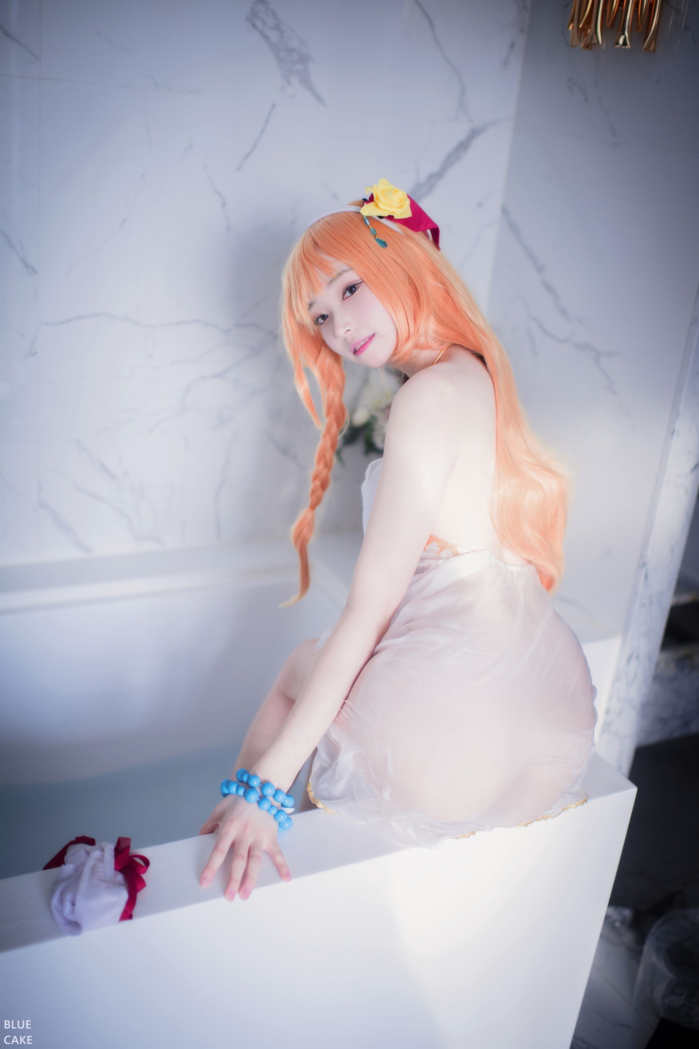 Bambi밤비 - [BLUECAKE] Dive Into You RED.Ver [89P-143MB] 84