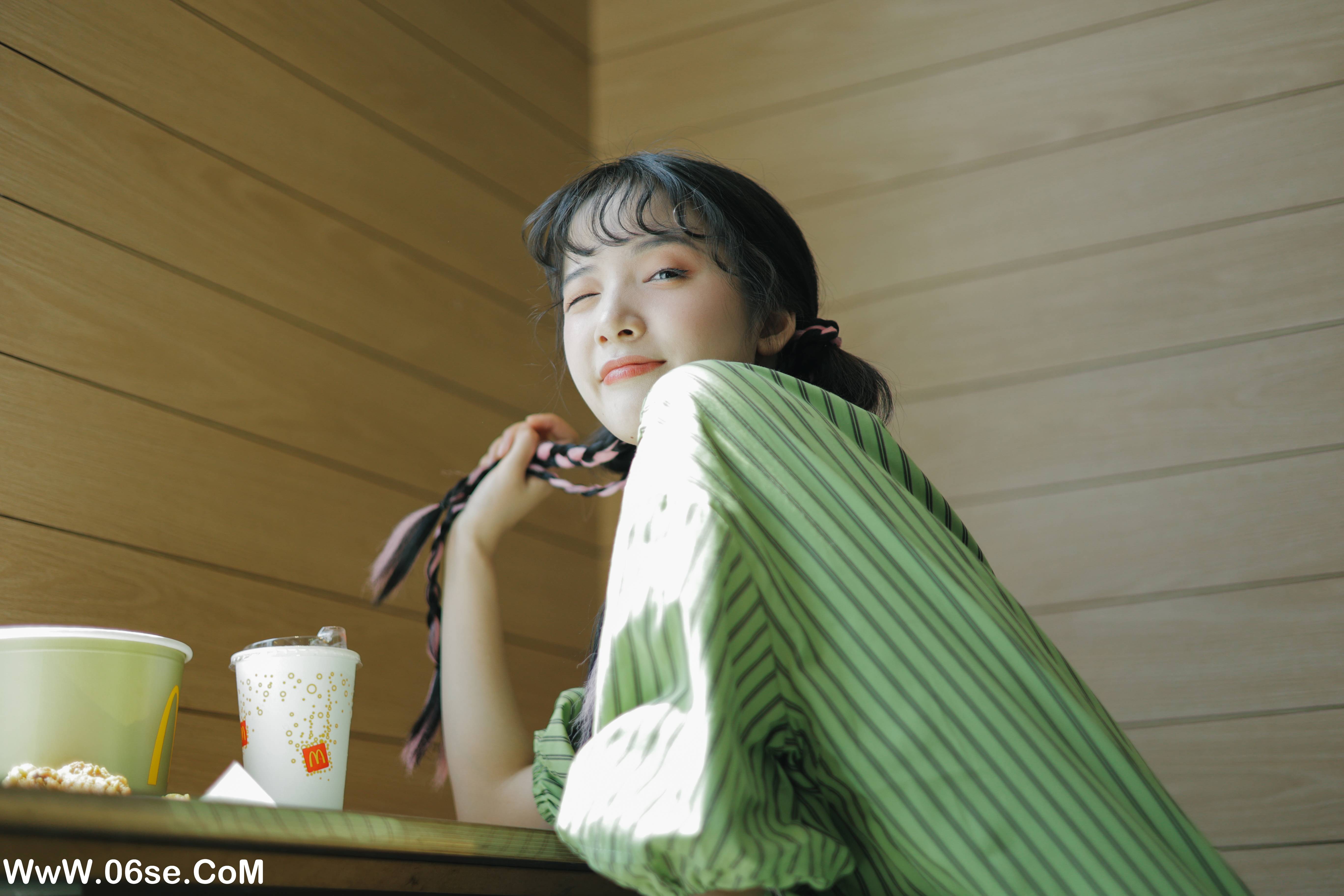 图片[38]-[YITUYU艺图语]2022.08.02 夏日女友 一只阿梦崽[41+1P／308MB]-六色网