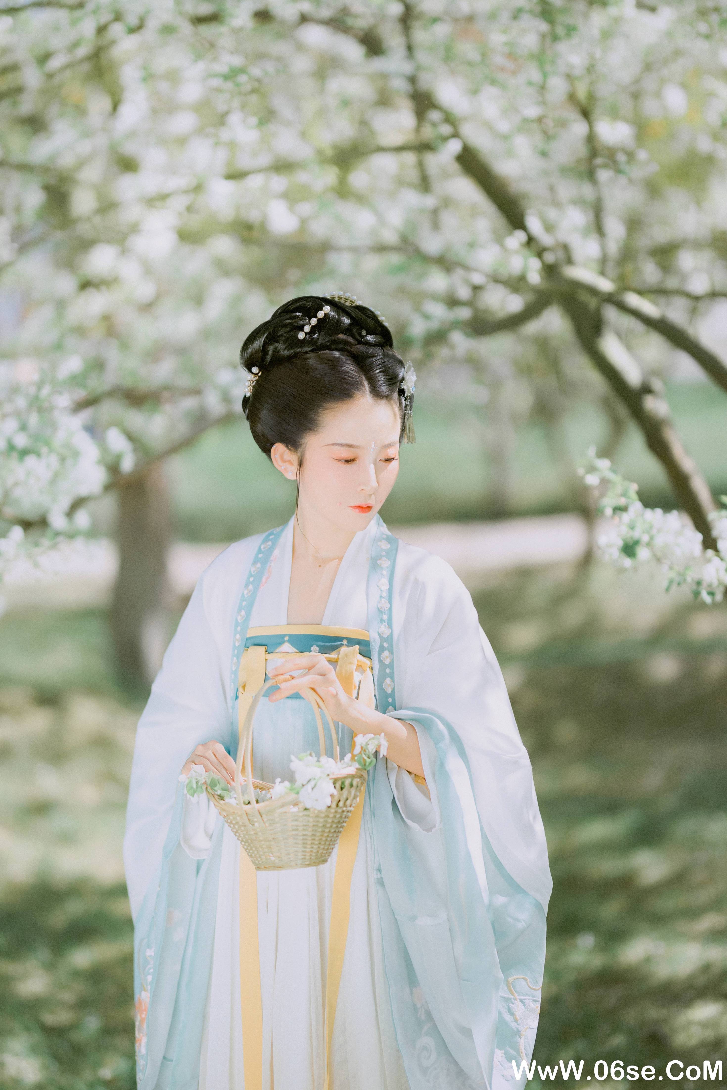 图片[17]-[YITUYU艺图语]2021.10.30 花朝 Simple[21+1P／283MB]-六色网