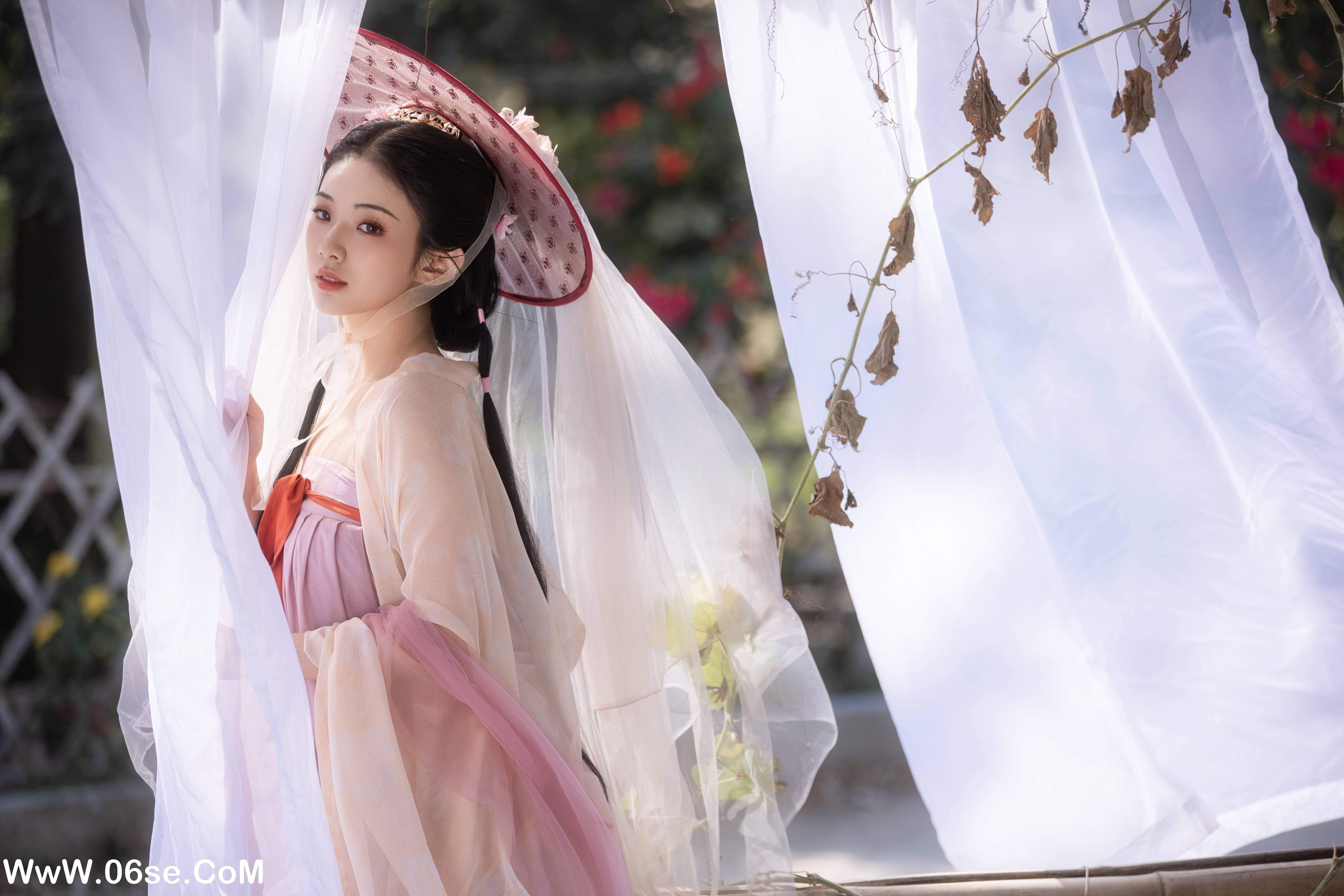 图片[16]-[YITUYU艺图语]2022.12.28 若梦 崴一下[26+1P／230MB]-六色网