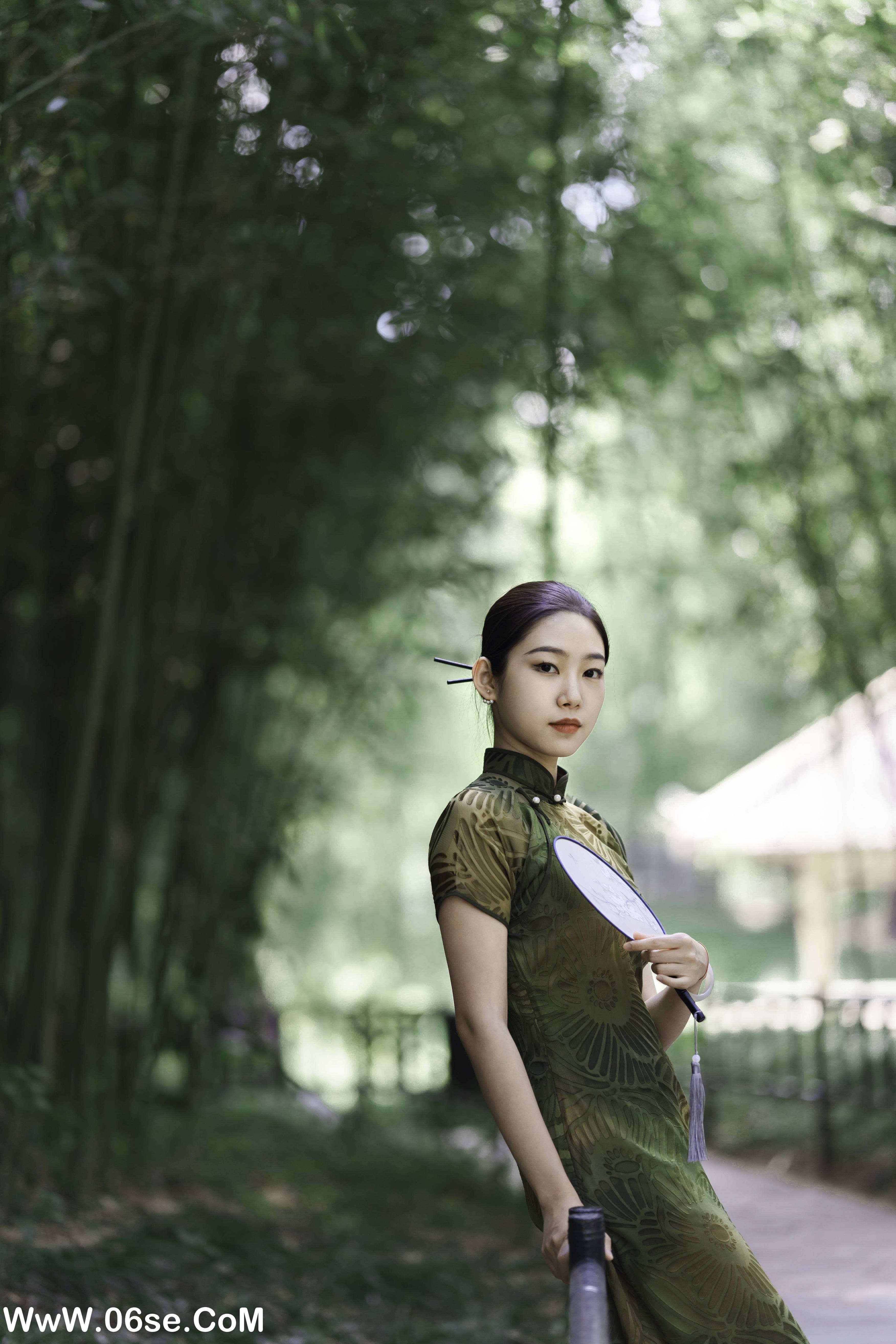 图片[9]-[YITUYU艺图语]2022.10.28 旗袍少女 喷火鹅[37+1P／253MB]-六色网