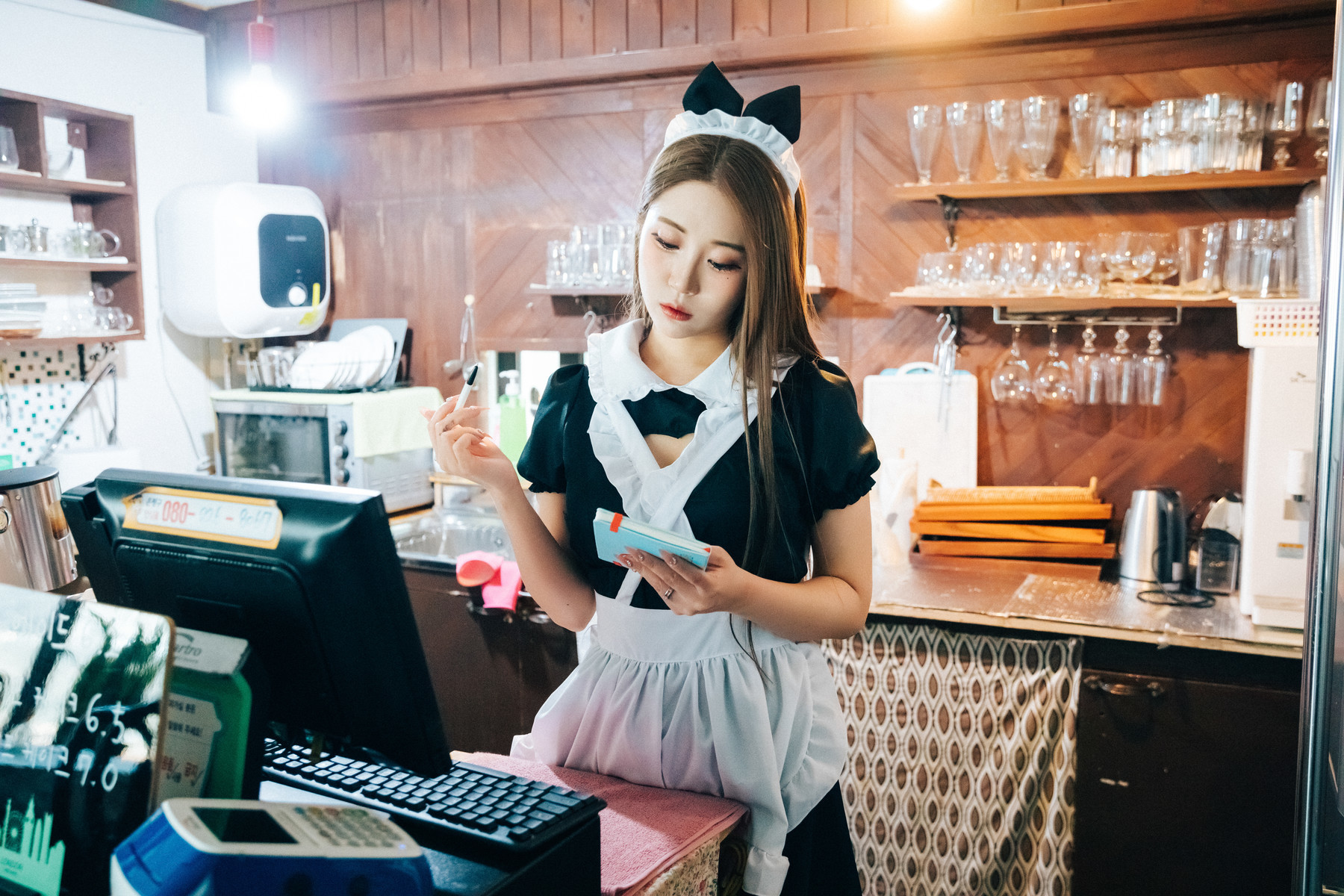 Jeong Bomi 정보미, [Loozy] Maid Cafe +S.Ver Set.03 3