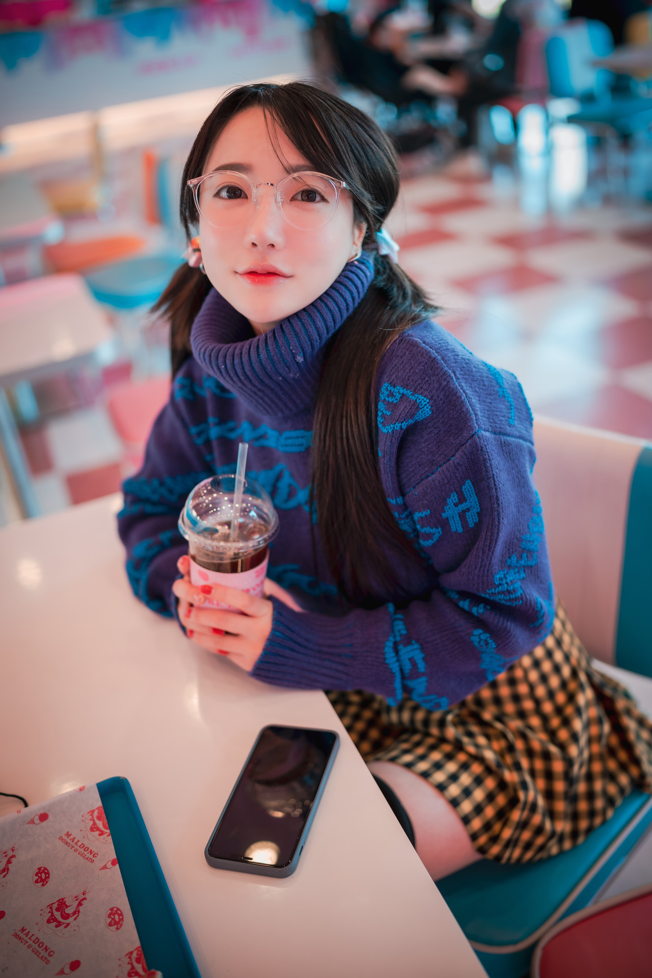 Son Yeeun 손예은, [DJAWA] Early Spring Walk in March Vol.2 (+S.Ver) Set.02 13
