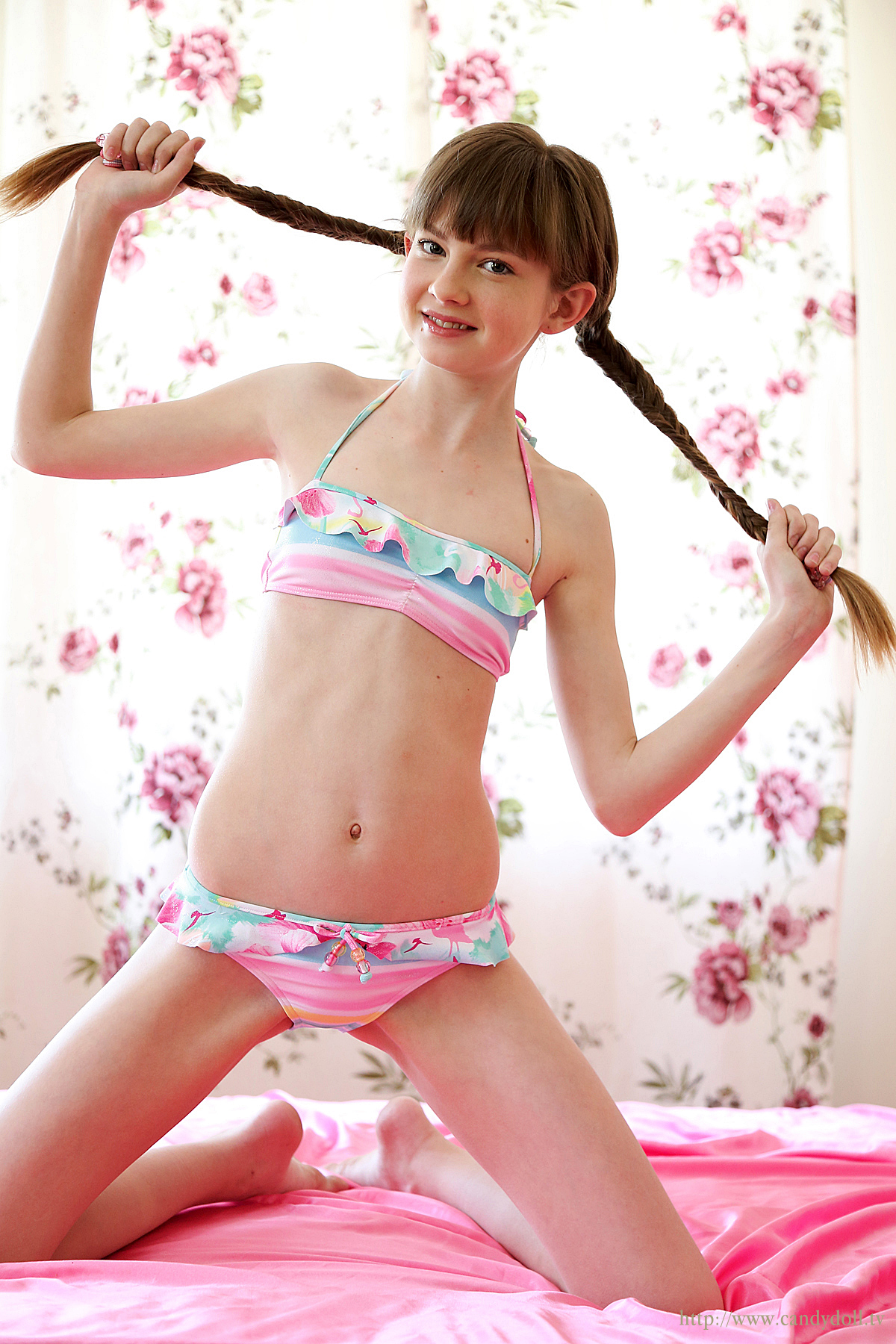 [Image: 9bf2d402904b16c5ac5ee.jpg]