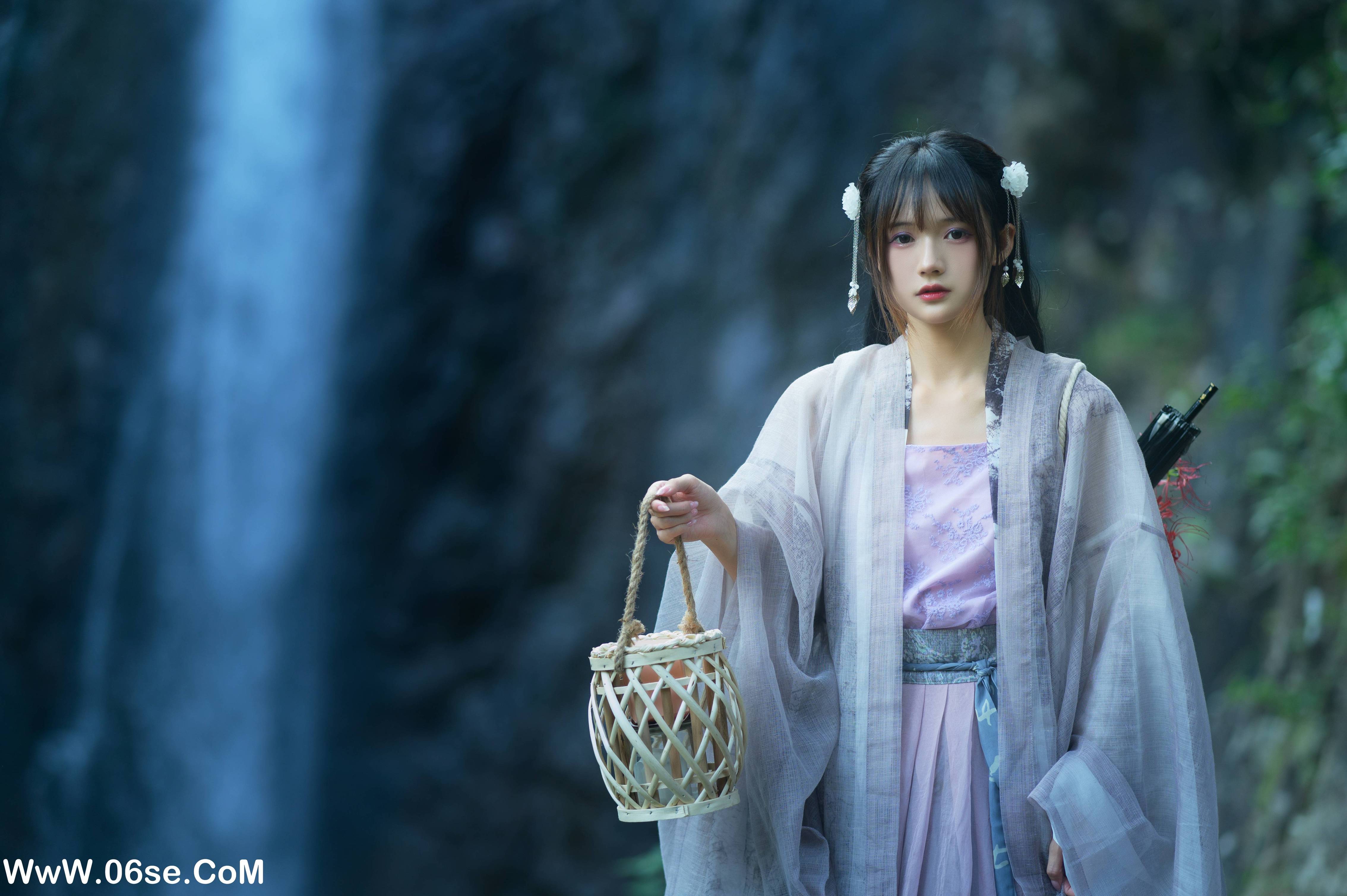 图片[20]-[YITUYU艺图语]2022.07.12 寻蝶梦 兔子Zzz不吃胡萝卜[35+1P／399MB]-六色网