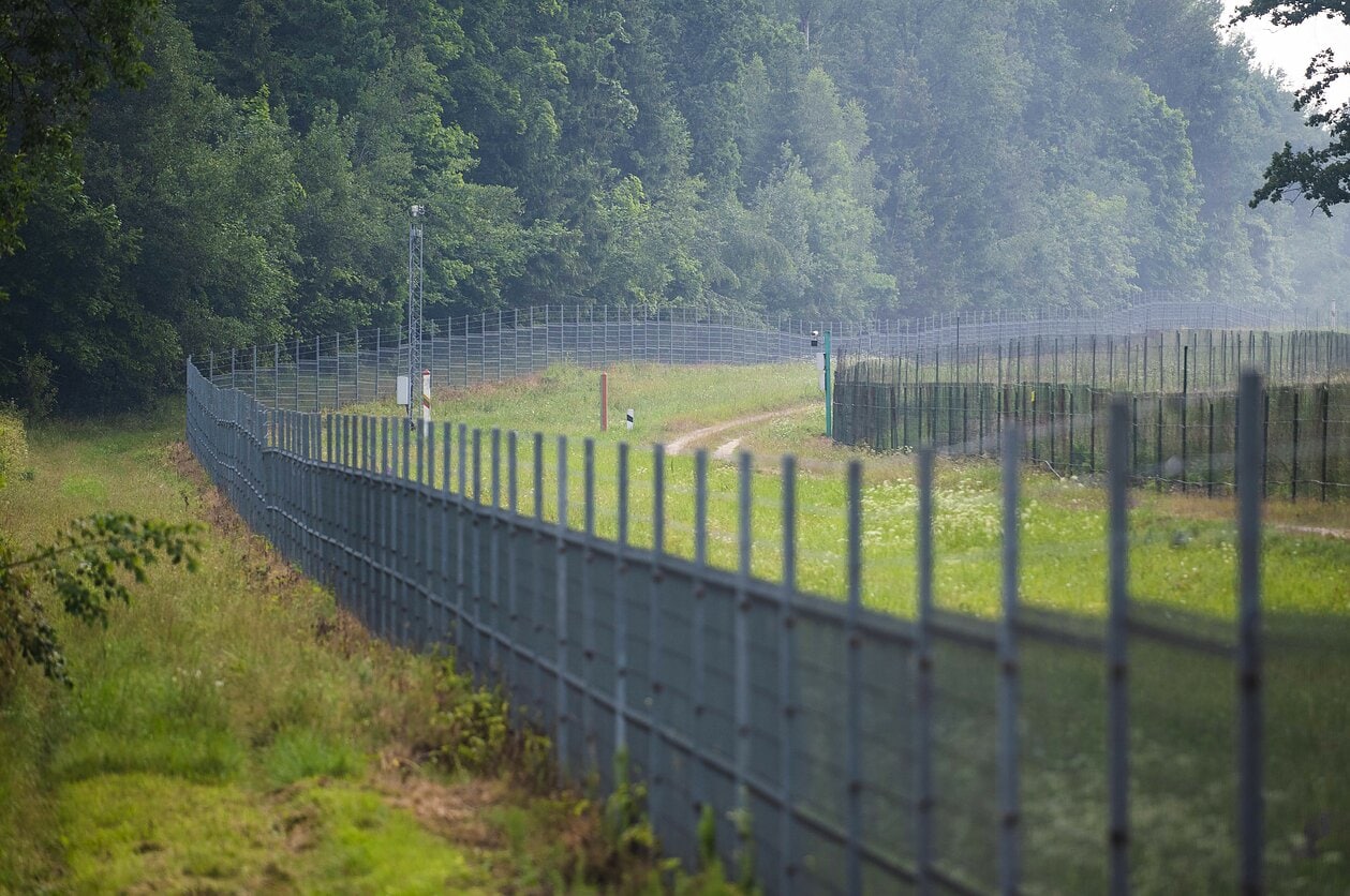 Если латвия построит забор на границе с россией